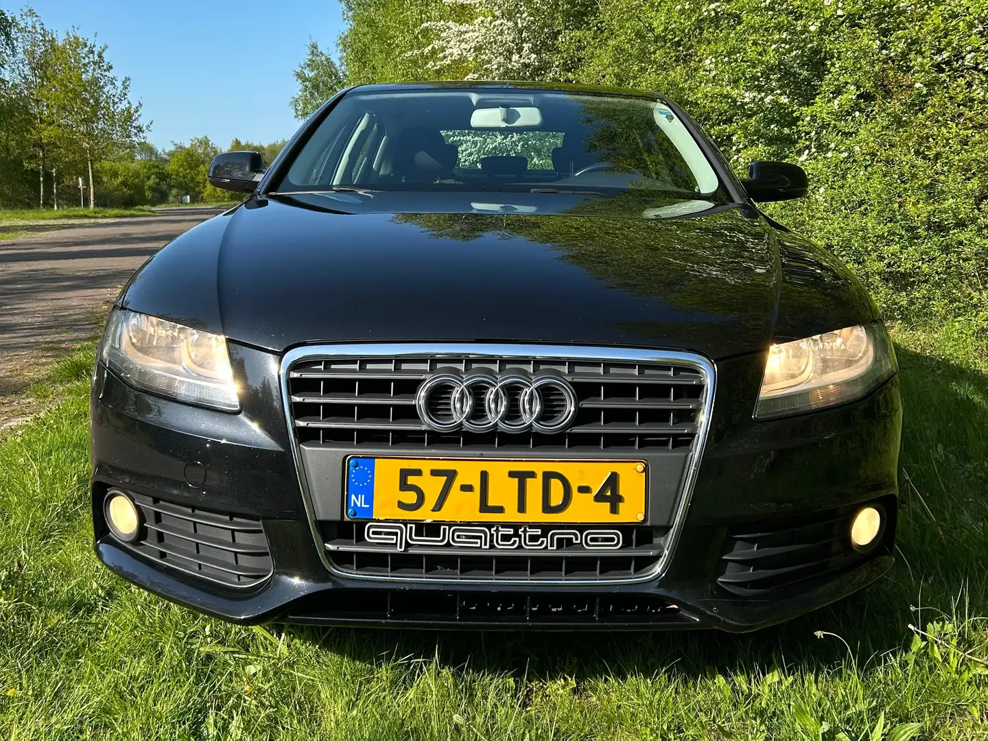 Audi A4 Audi A4 Limousine 1.8 TFSI Turbo Pro Line bns NAP Zwart - 2