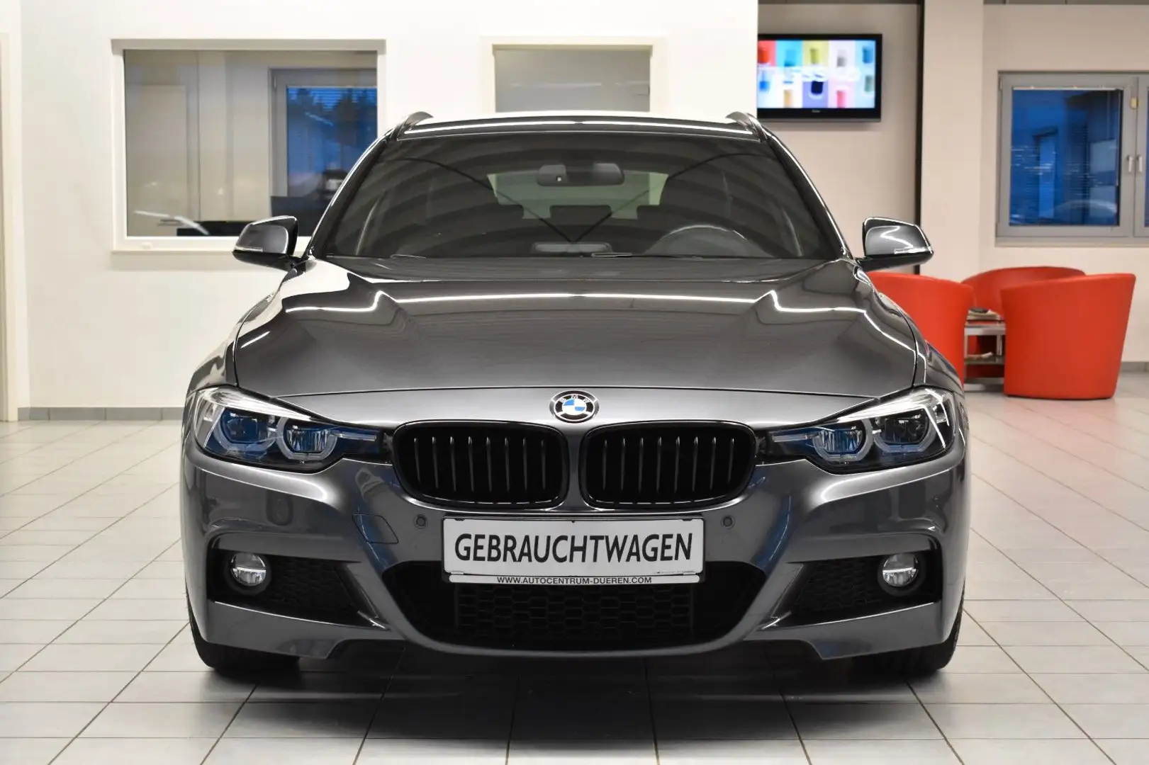 BMW 320 i Touring M Sport/M-PAKET/SHADOW/LED/NAVI Grigio - 2
