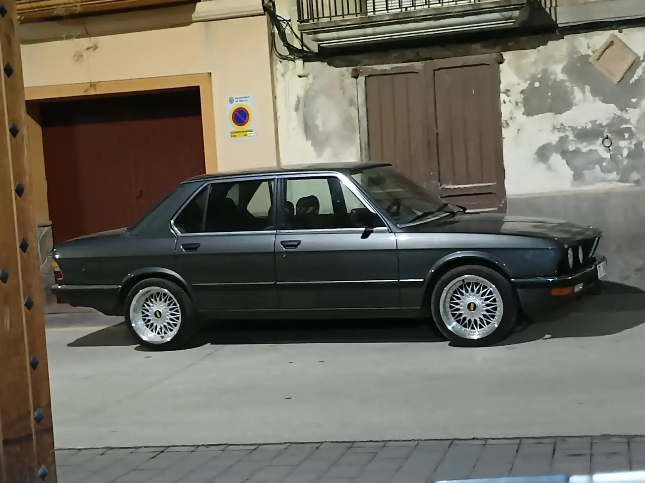 BMW 528i, foto 7
