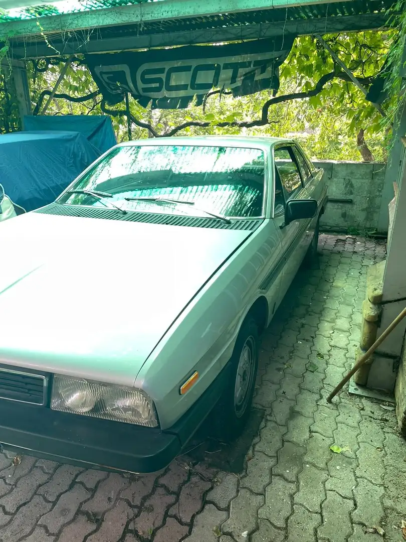 Lancia Gamma 2.0 coupé - 1