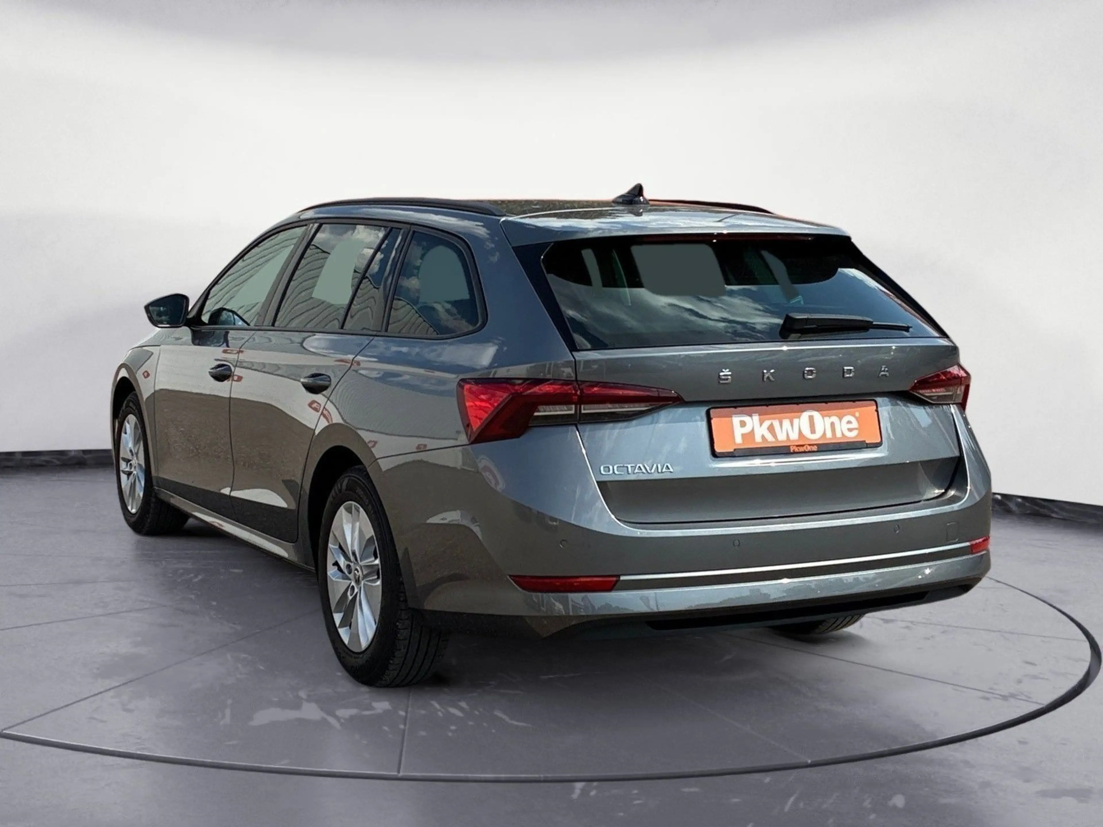Skoda Octavia 2,0 Ambition ACC*PDC*NAVI*SHZ*LHZ*KLIMA* — photo 3