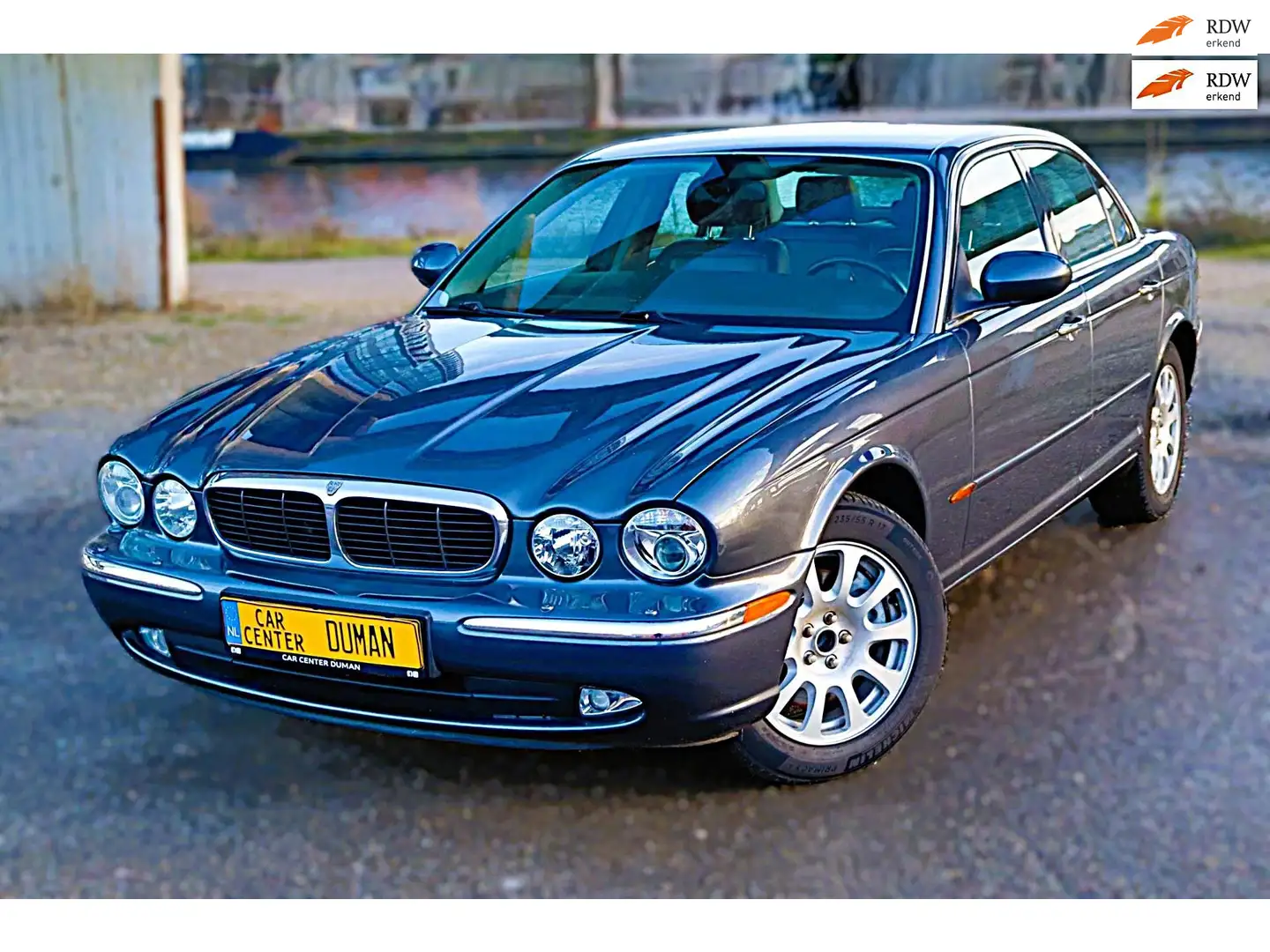 Jaguar XJ 3.0 V6 Sport NAP Leer Clima Stoelverwarming Navi Grau - 1