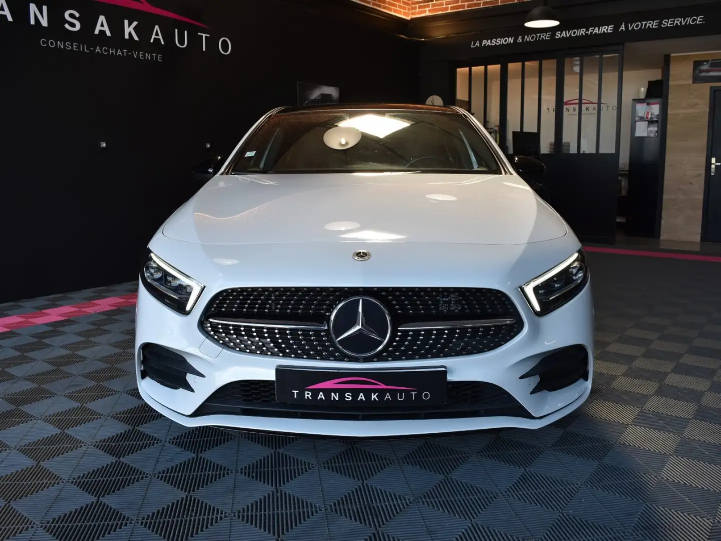 Mercedes-Benz CL AMG Line Blanc - 2