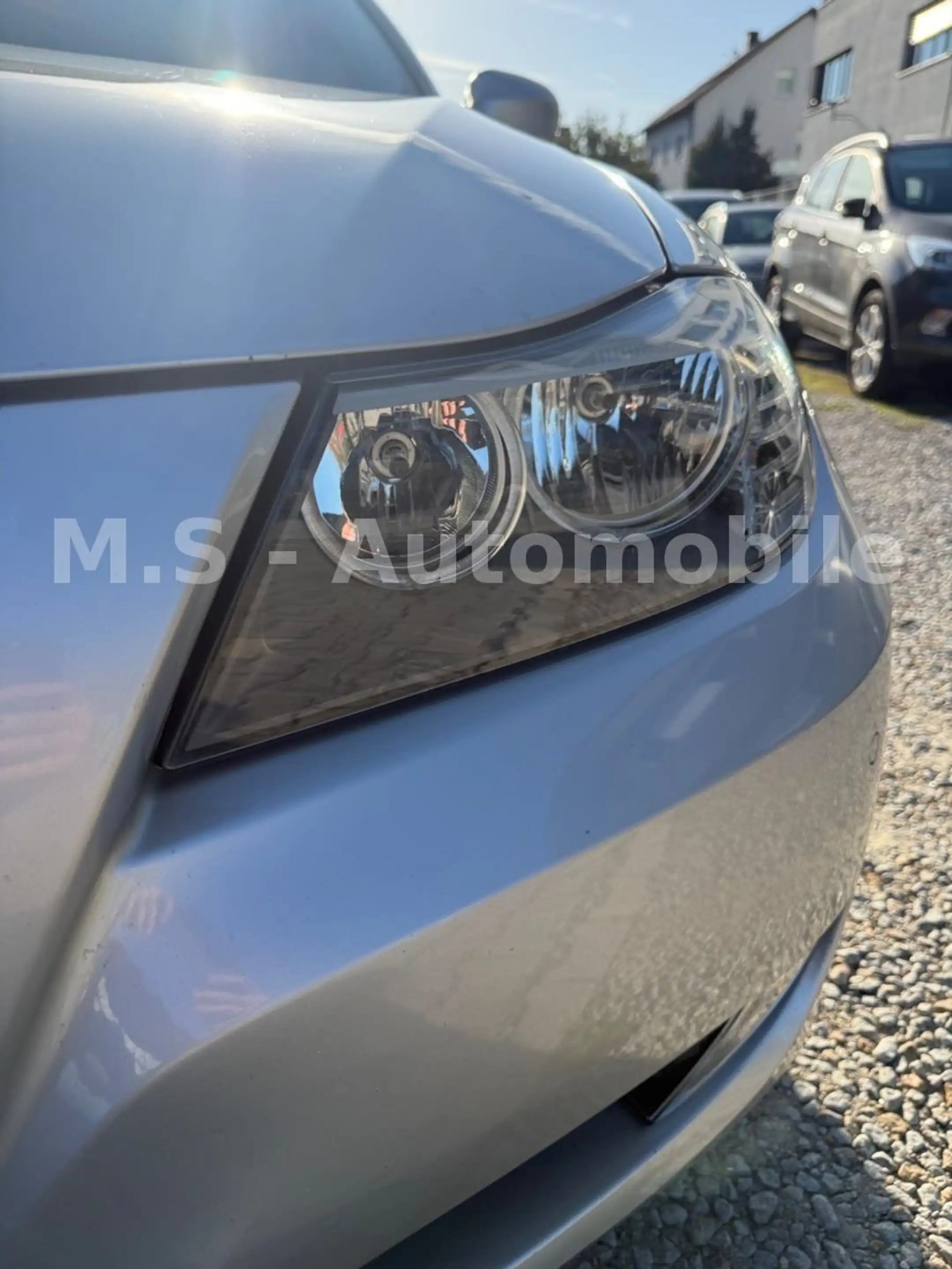 BMW 318 d Touring*Navi*PDC*SHZ*USB*Klima*Freisprech* — photo 9