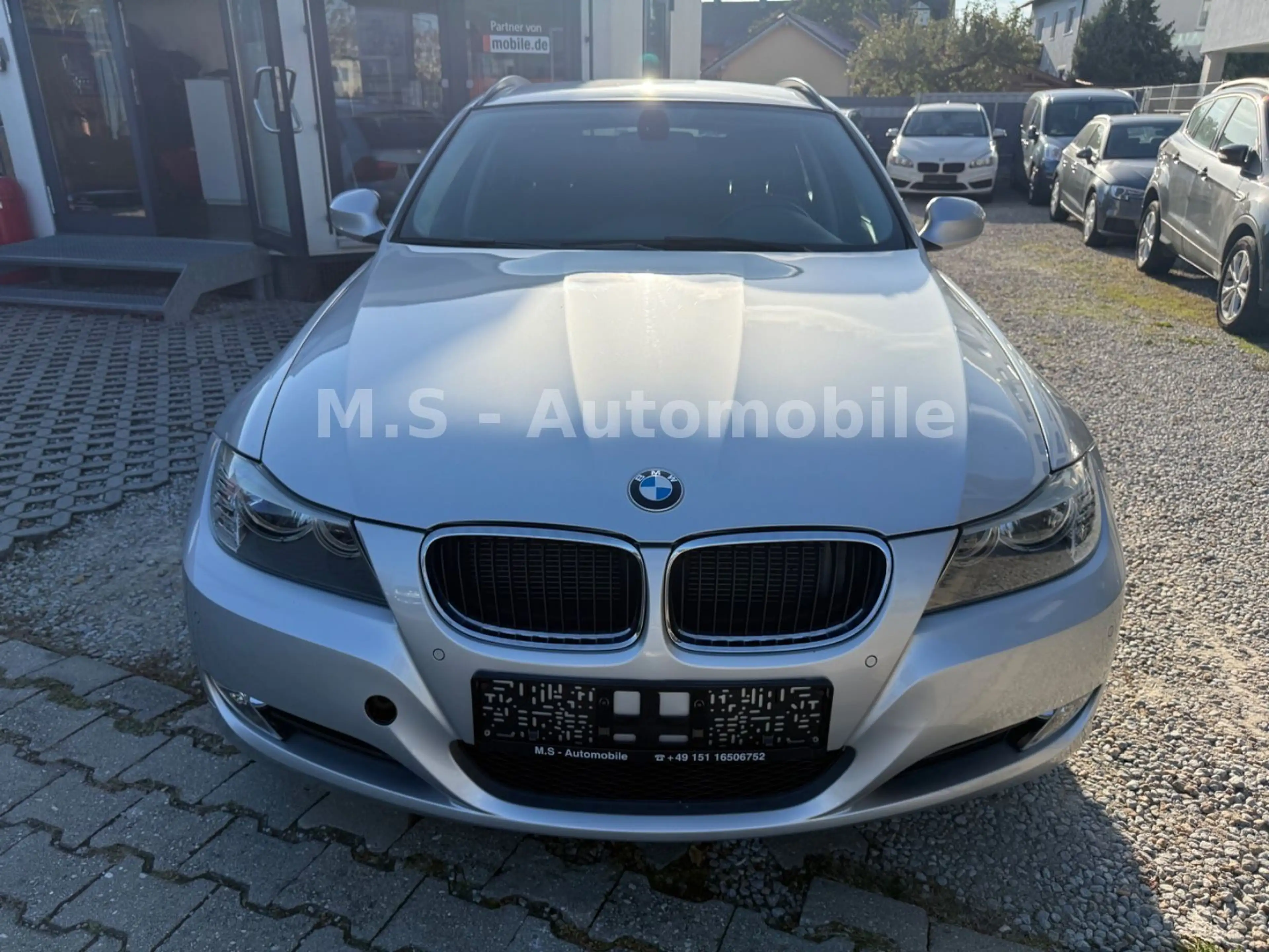 BMW 318 d Touring*Navi*PDC*SHZ*USB*Klima*Freisprech* — photo 8
