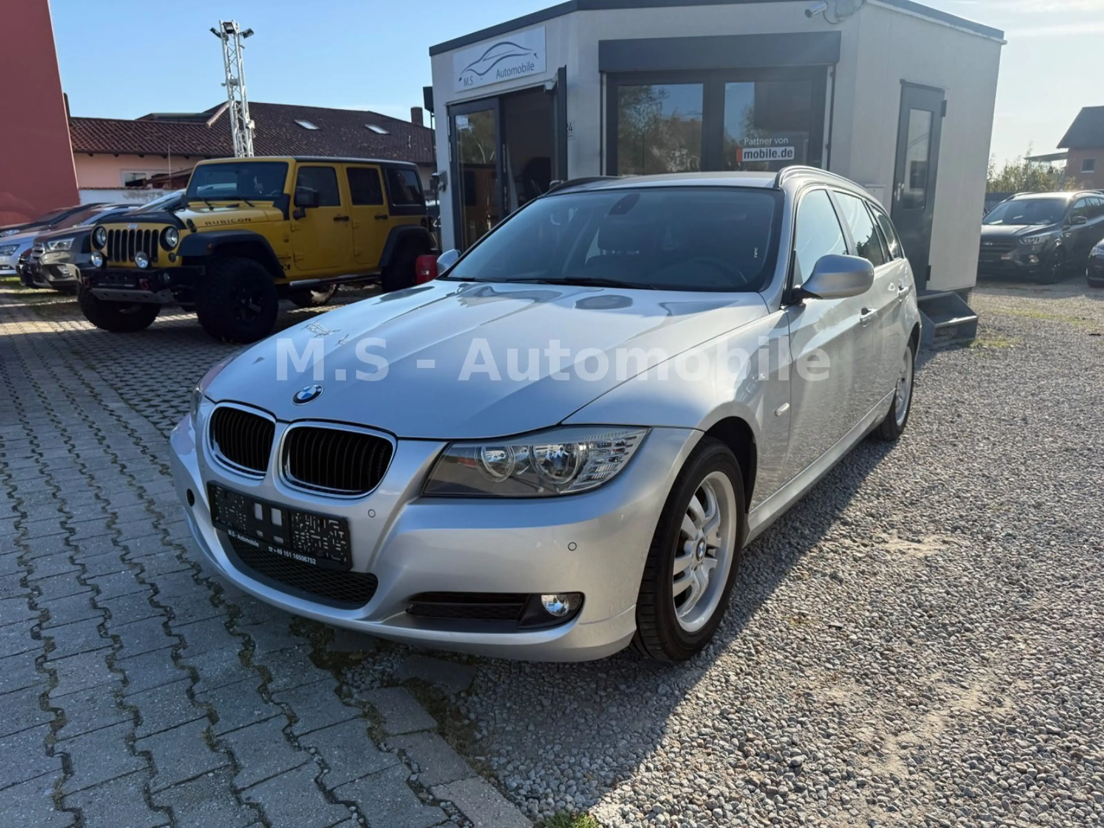 BMW 318 d Touring*Navi*PDC*SHZ*USB*Klima*Freisprech*