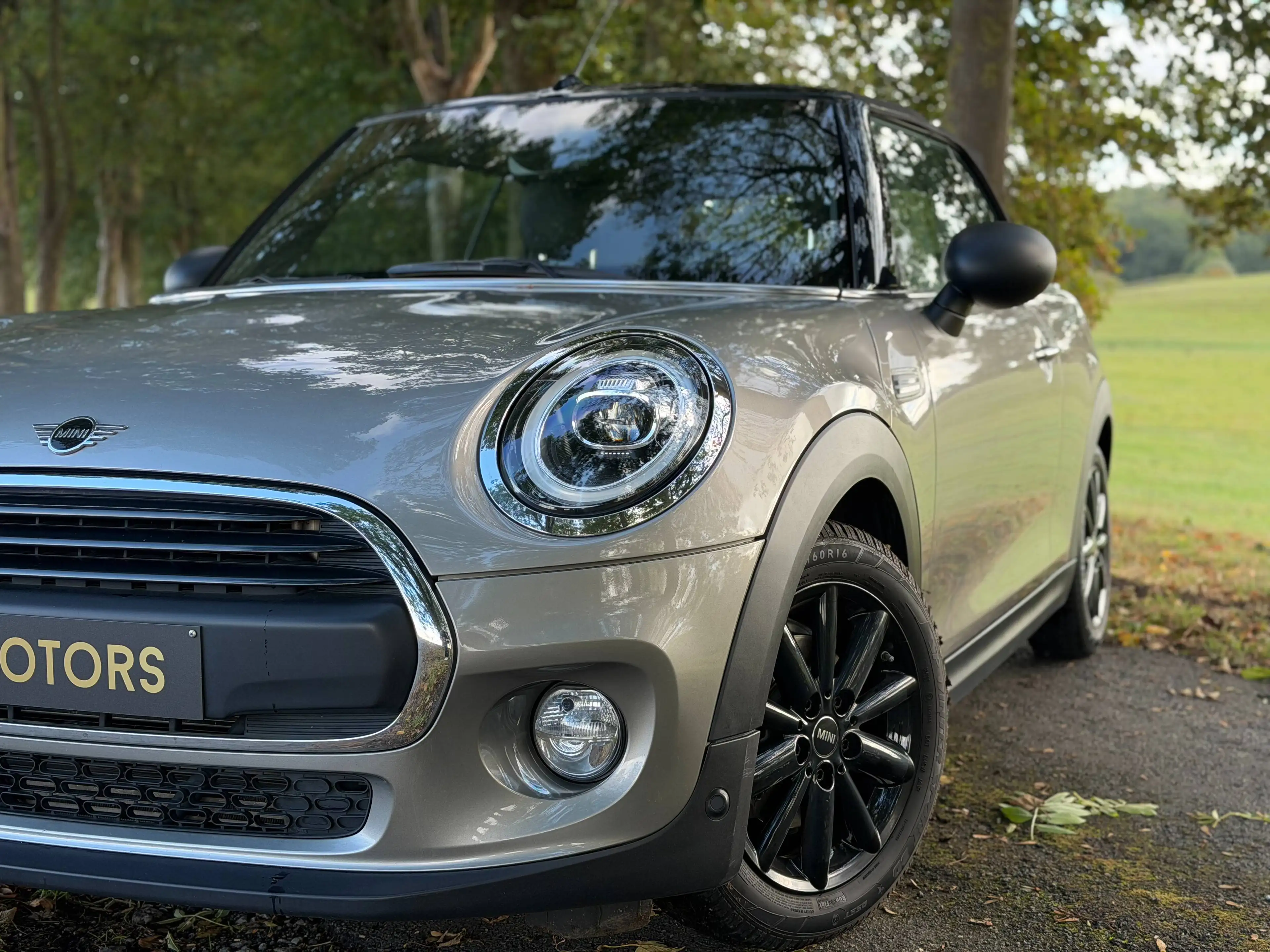 MINI One Cabrio 1.5i 102cv - GPS - LED - Sièges chauffants — photo 5