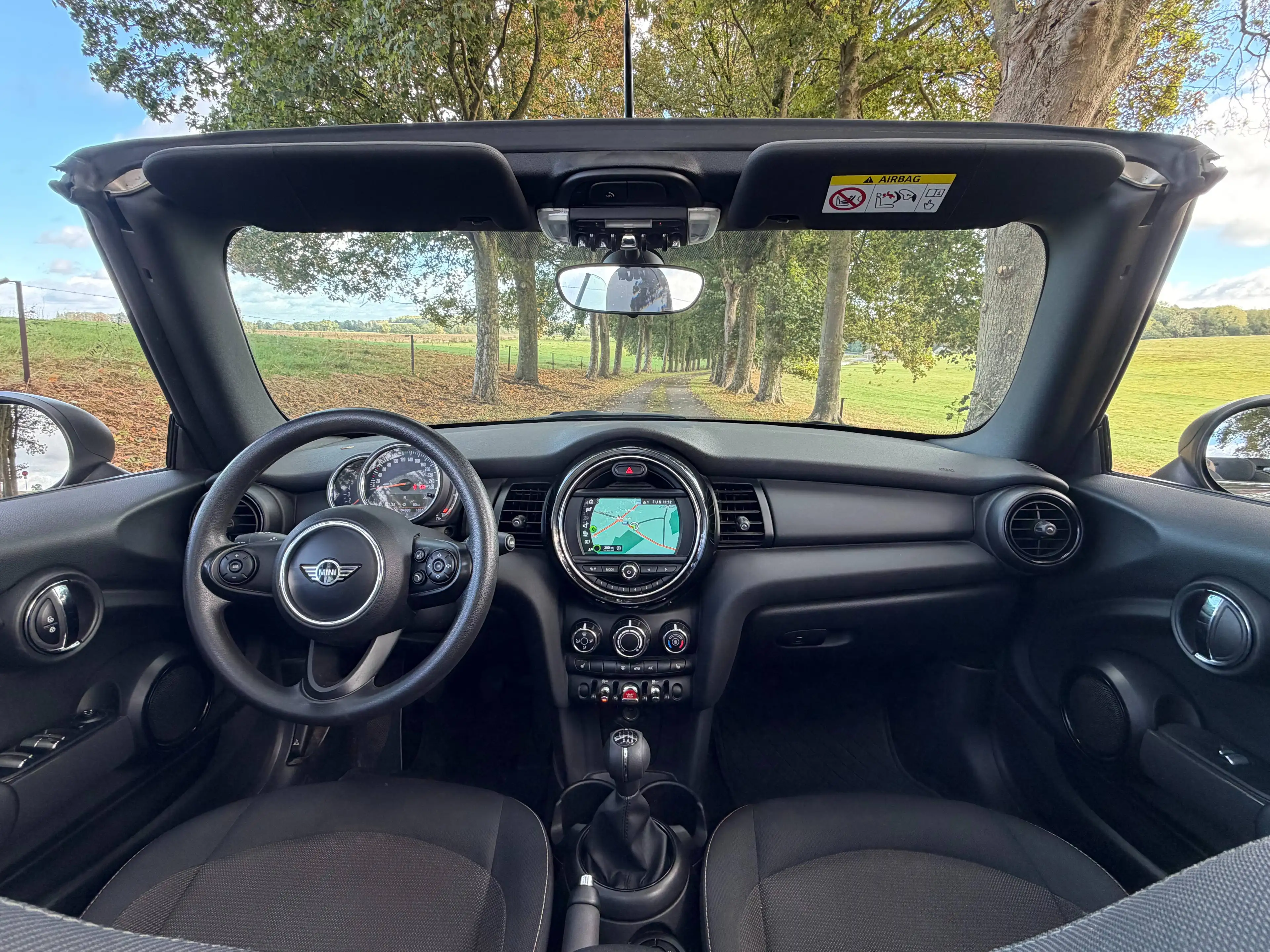 MINI One Cabrio 1.5i 102cv - GPS - LED - Sièges chauffants — photo 10