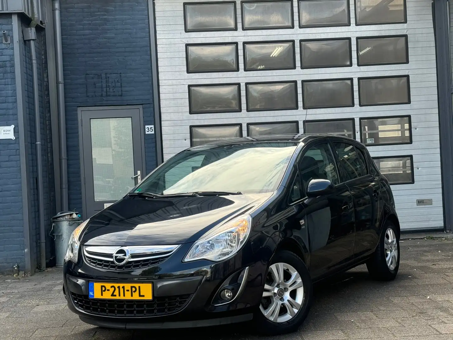 Opel Corsa 1.2 EcoFlex Selection | Elek-Pakket | Airco | LMV Nero - 1