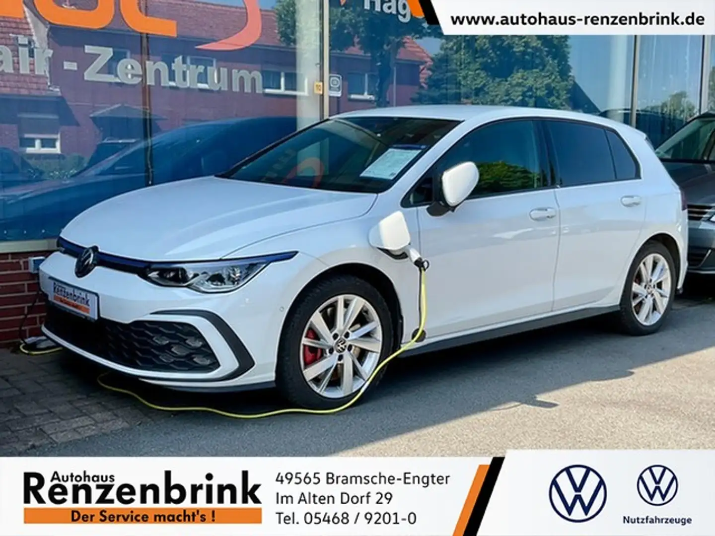 Volkswagen Golf VIII GTE Matrix AHK ACC Kamera Keyless-Access Weiß - 1