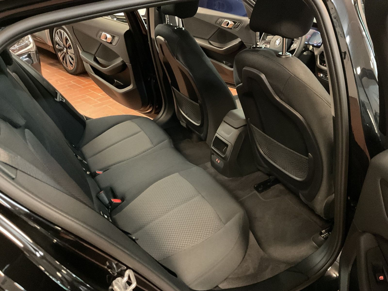 BMW 116 d Advantage Life Cockpit,LED,Sitzheizung — photo 11
