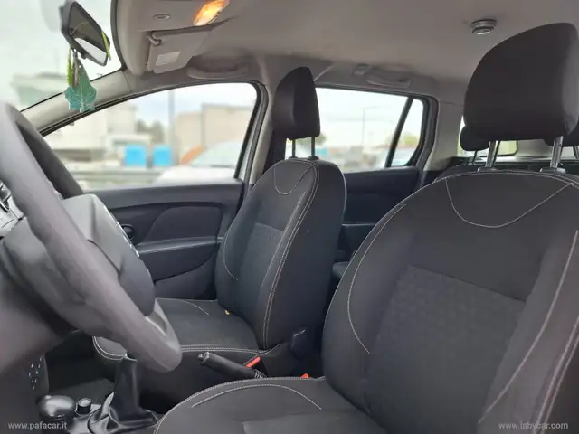Dacia Logan view 8