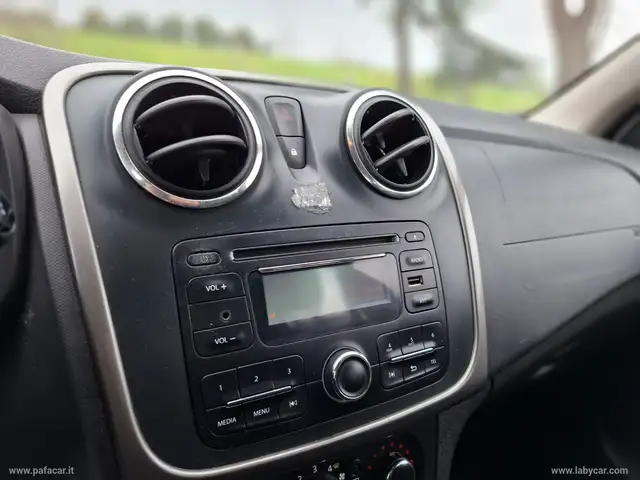 Dacia Logan view 11