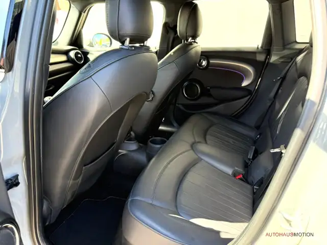 MINI Hatch view 15
