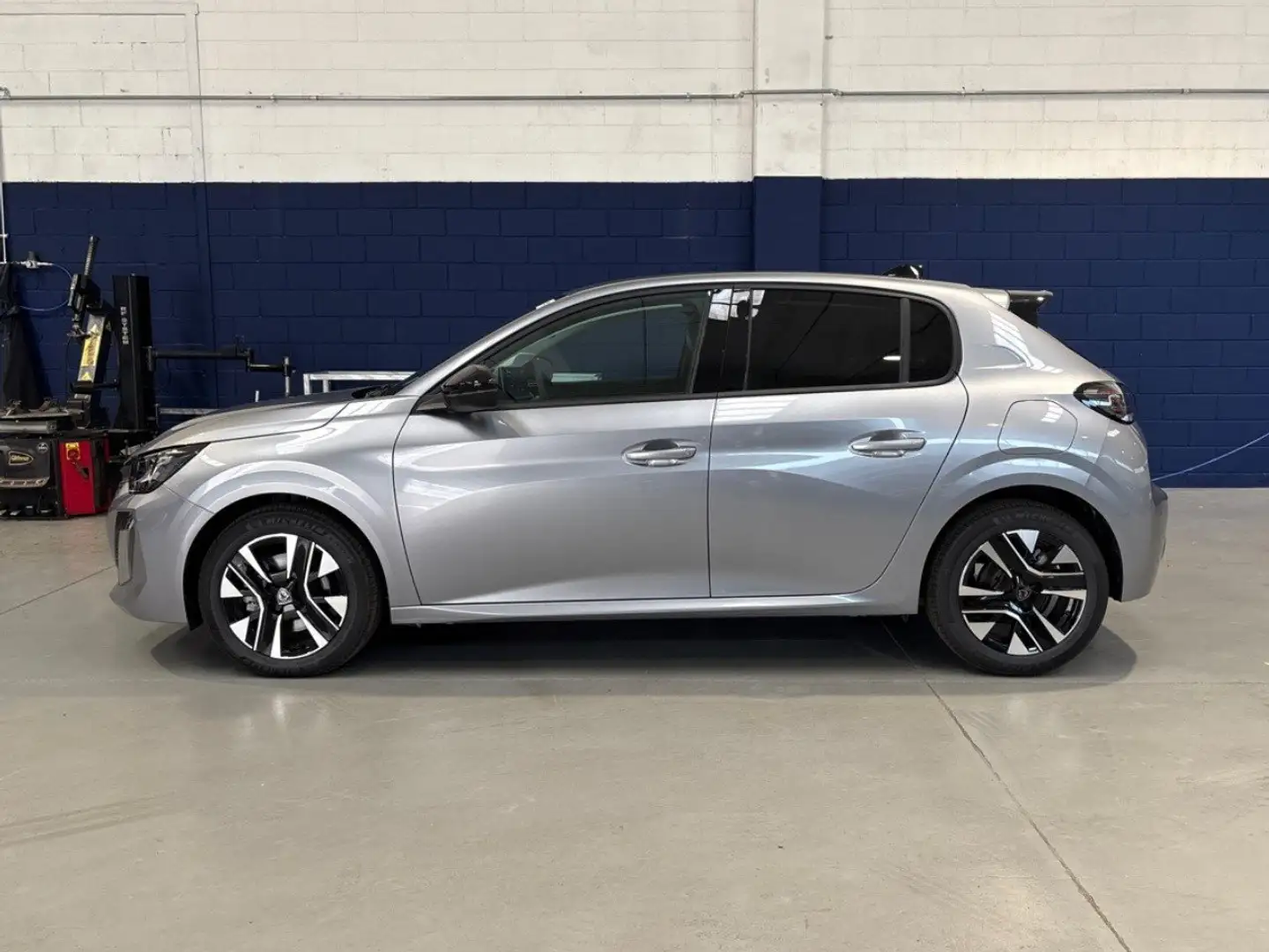 Peugeot 208 Allure Hybrid 100 e-DCS6 auto Grigio - 2