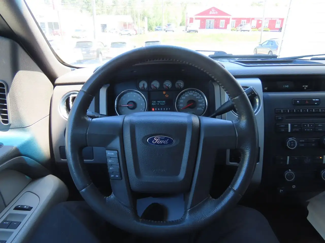 Ford F 150 снимка Ford F 150