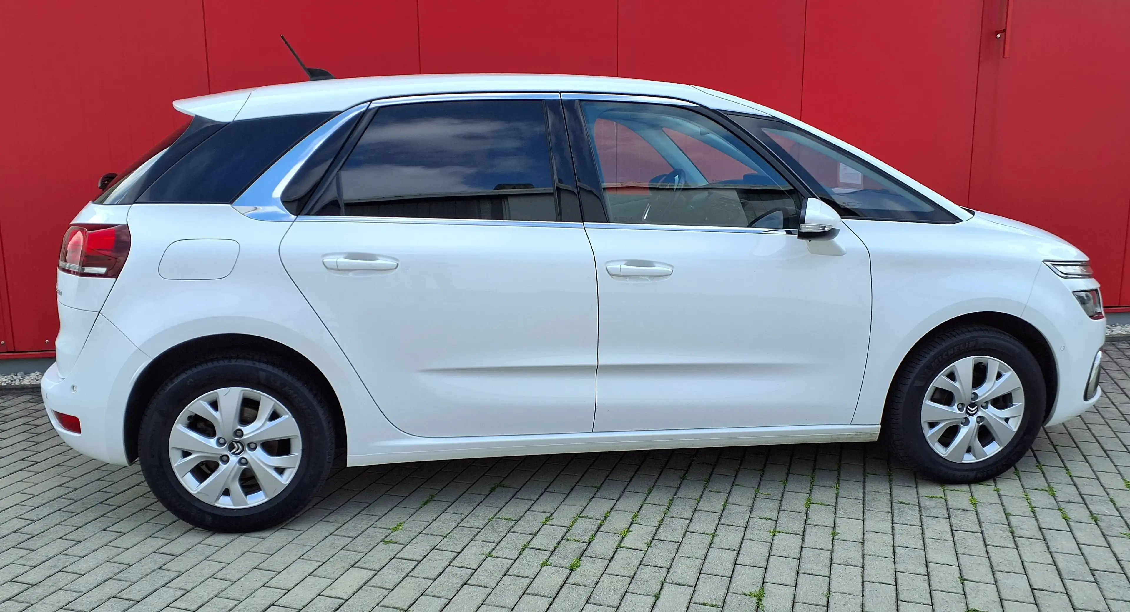 Citroen C4 SpaceTourer C4 SpaceTourer PureTech 130 Selection — photo 4