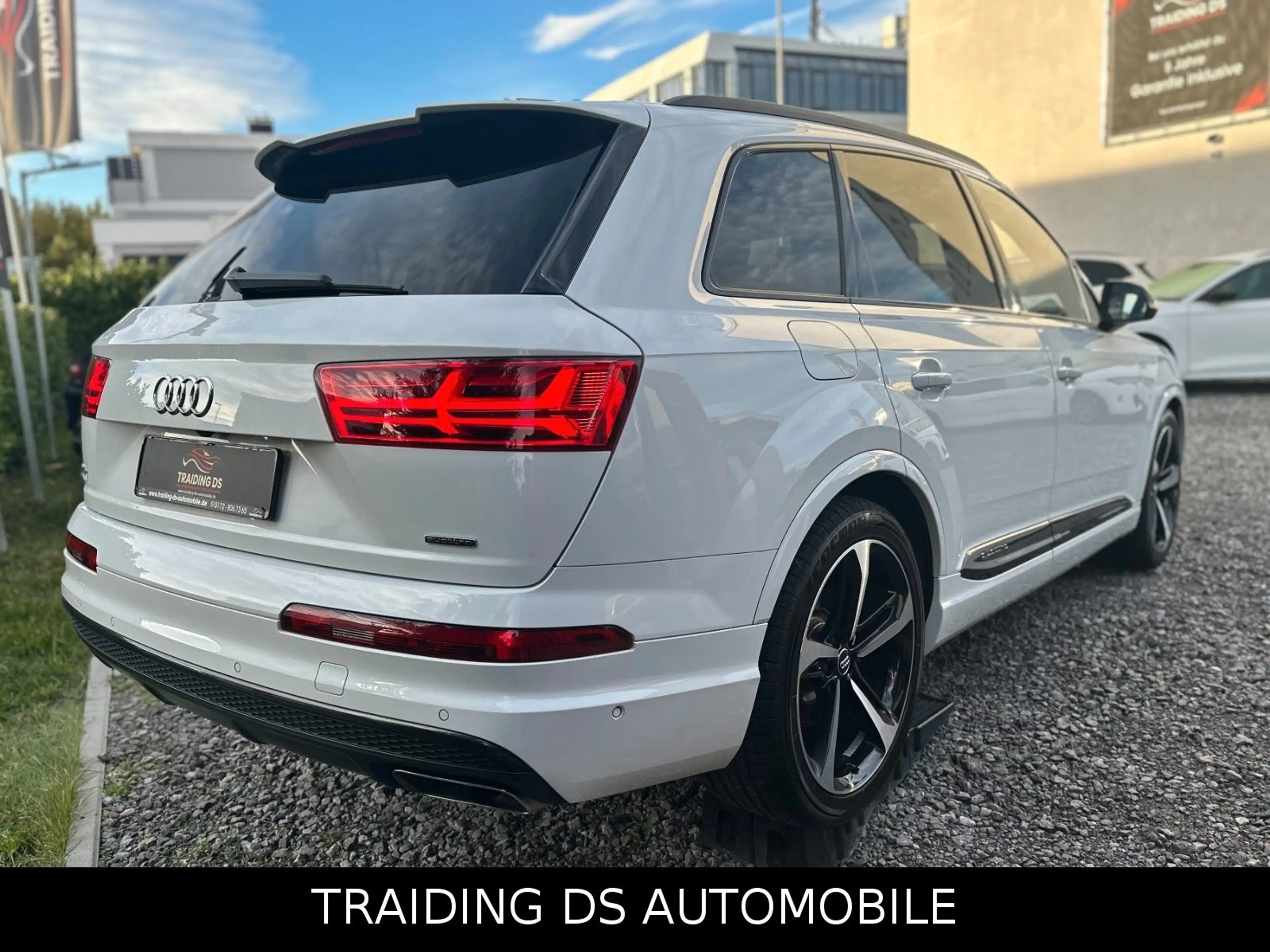 Audi Q7 3.0 TDI quattro**S-LINE**LUFT*AHK*NACHTSICHT* — photo 7