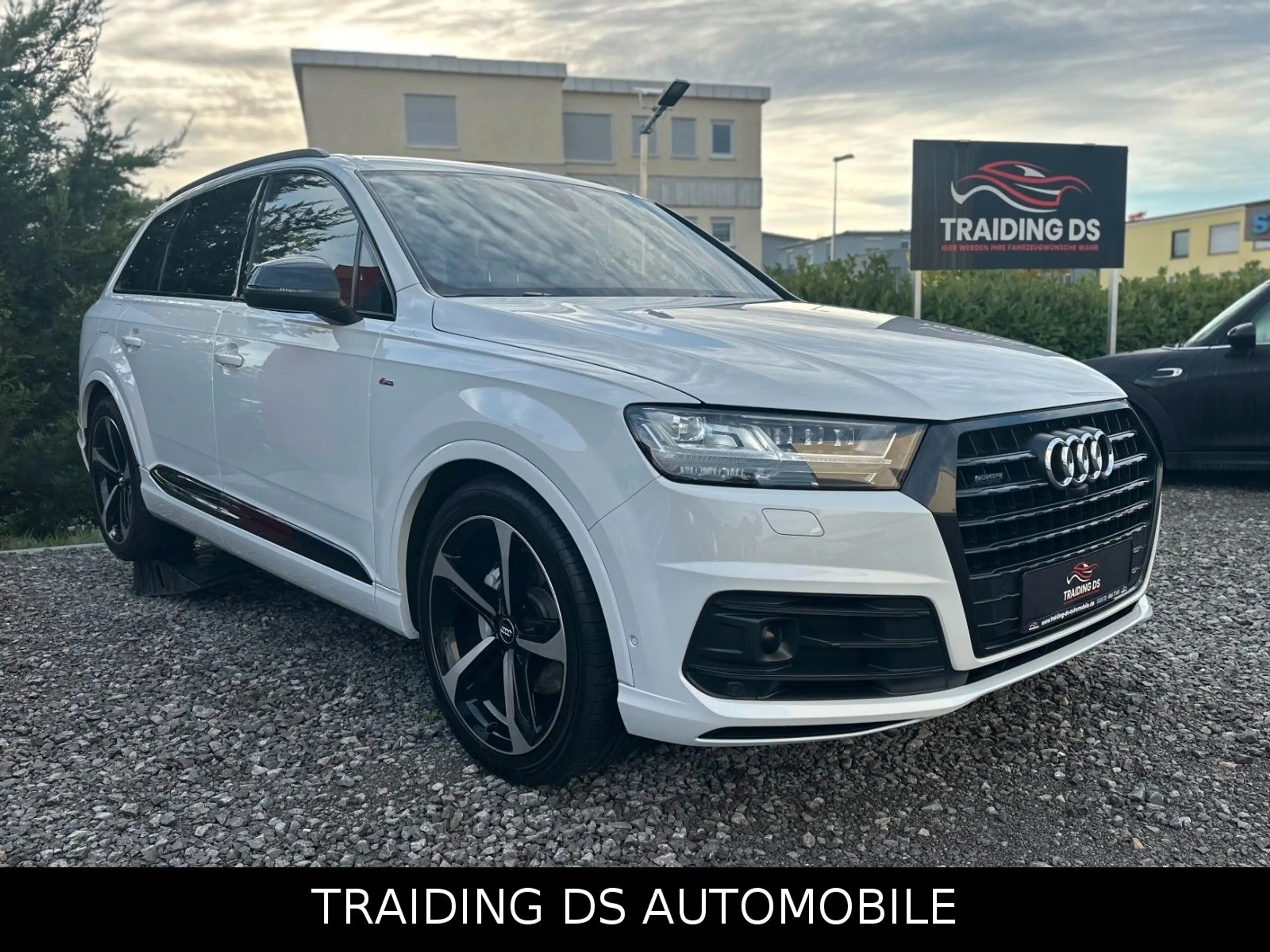 Audi Q7 3.0 TDI quattro**S-LINE**LUFT*AHK*NACHTSICHT* — photo 9