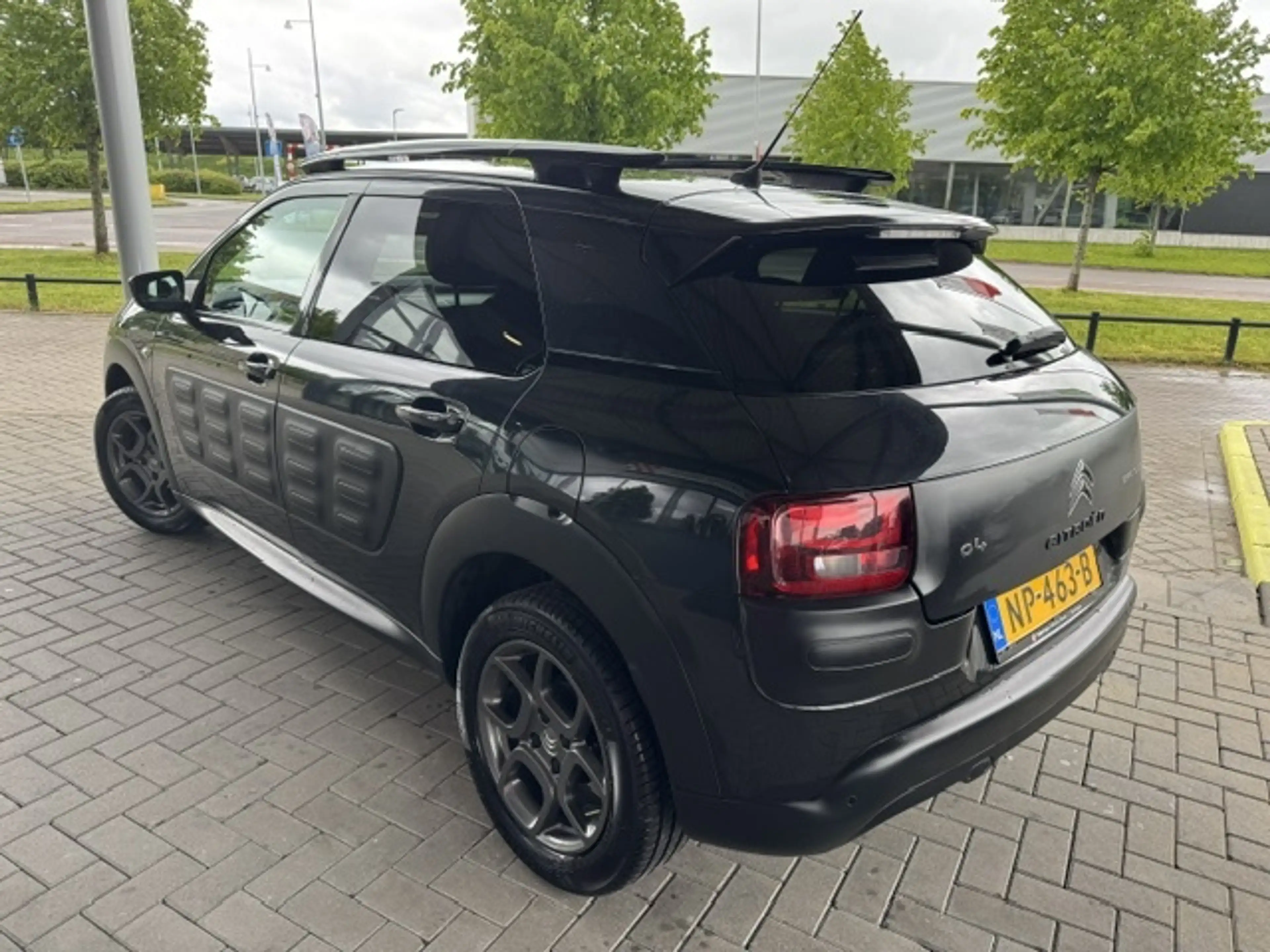 Citroen C4 Cactus 1.2 PT BUSINESS EDITION — photo 2