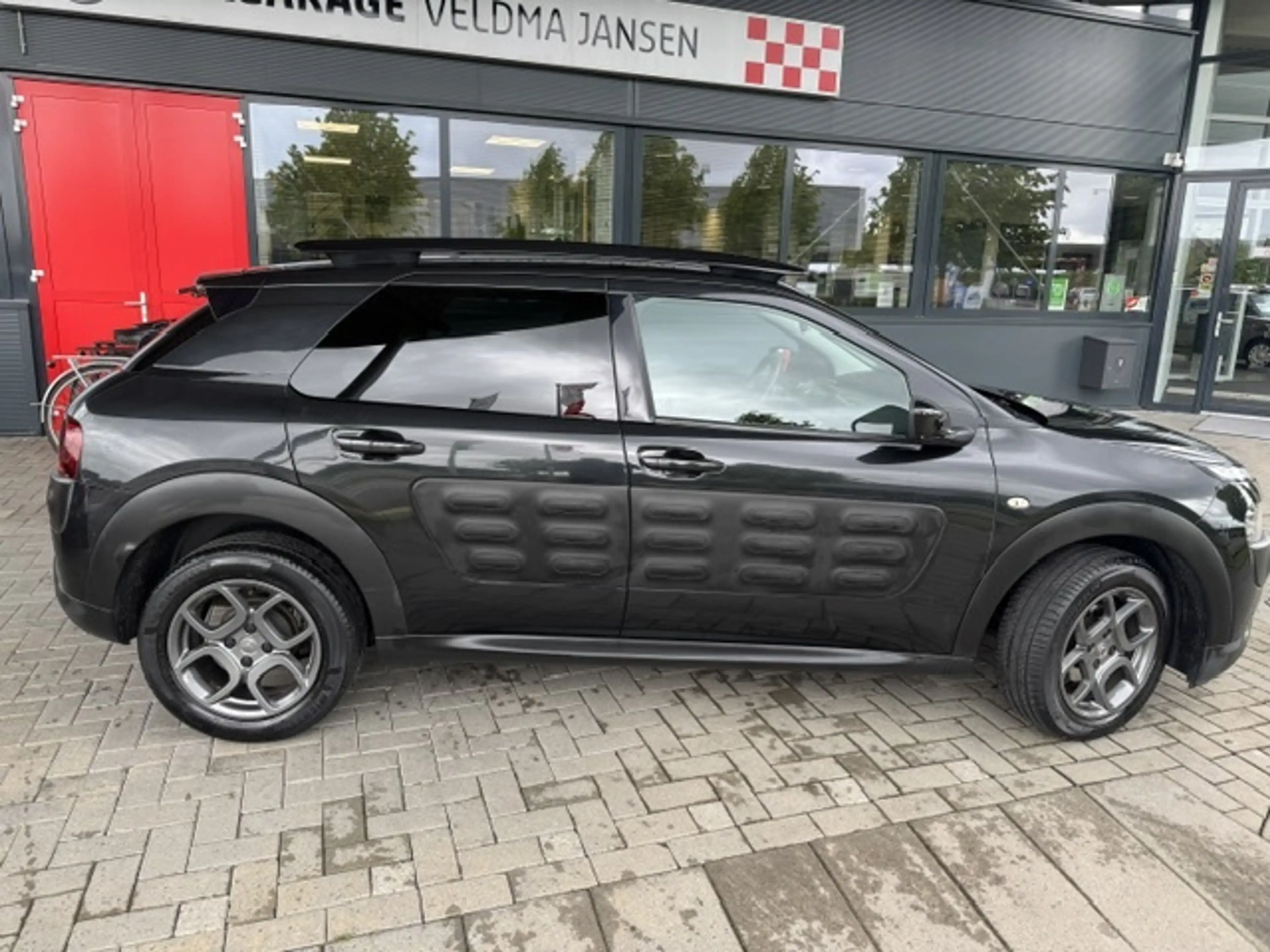 Citroen C4 Cactus 1.2 PT BUSINESS EDITION — photo 3