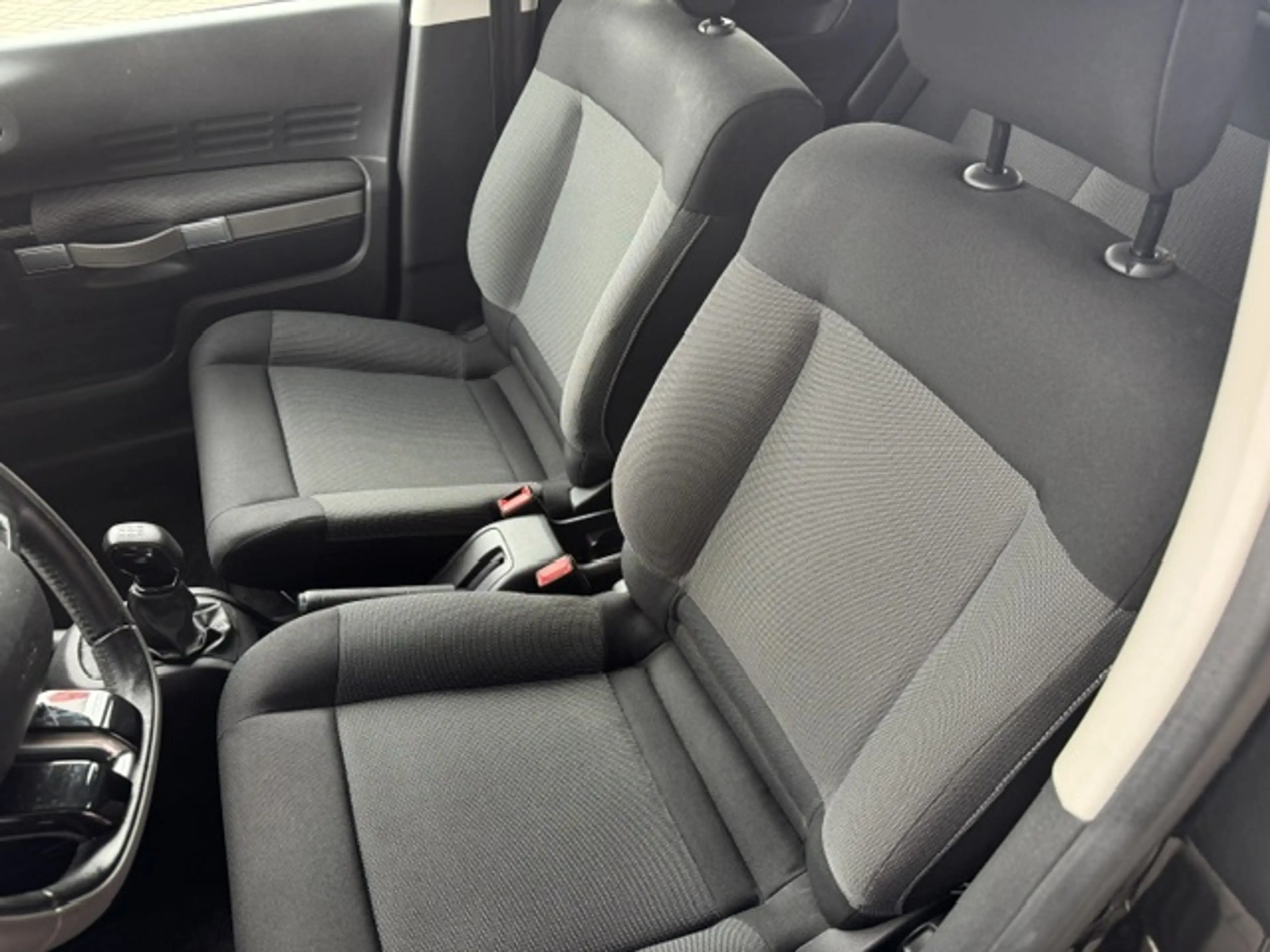 Citroen C4 Cactus 1.2 PT BUSINESS EDITION — photo 7