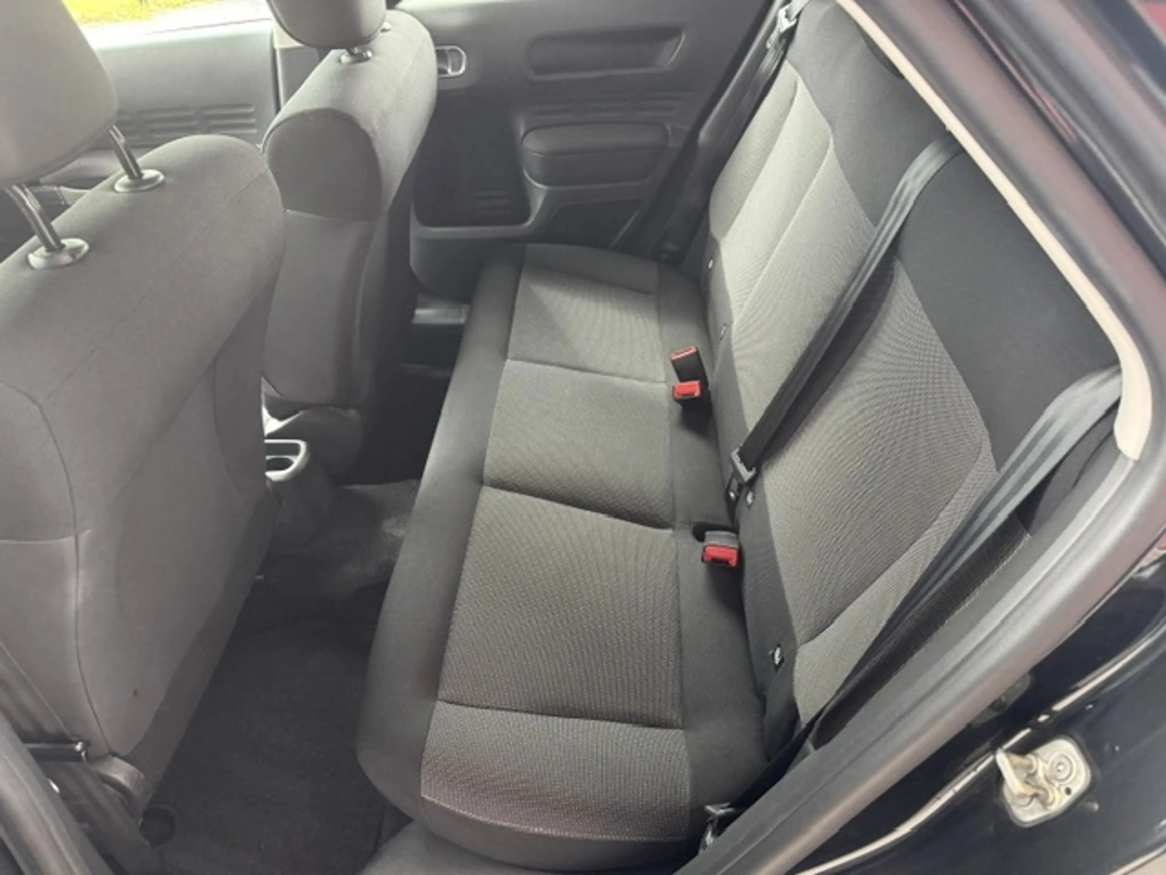 Citroen C4 Cactus 1.2 PT BUSINESS EDITION — photo 21