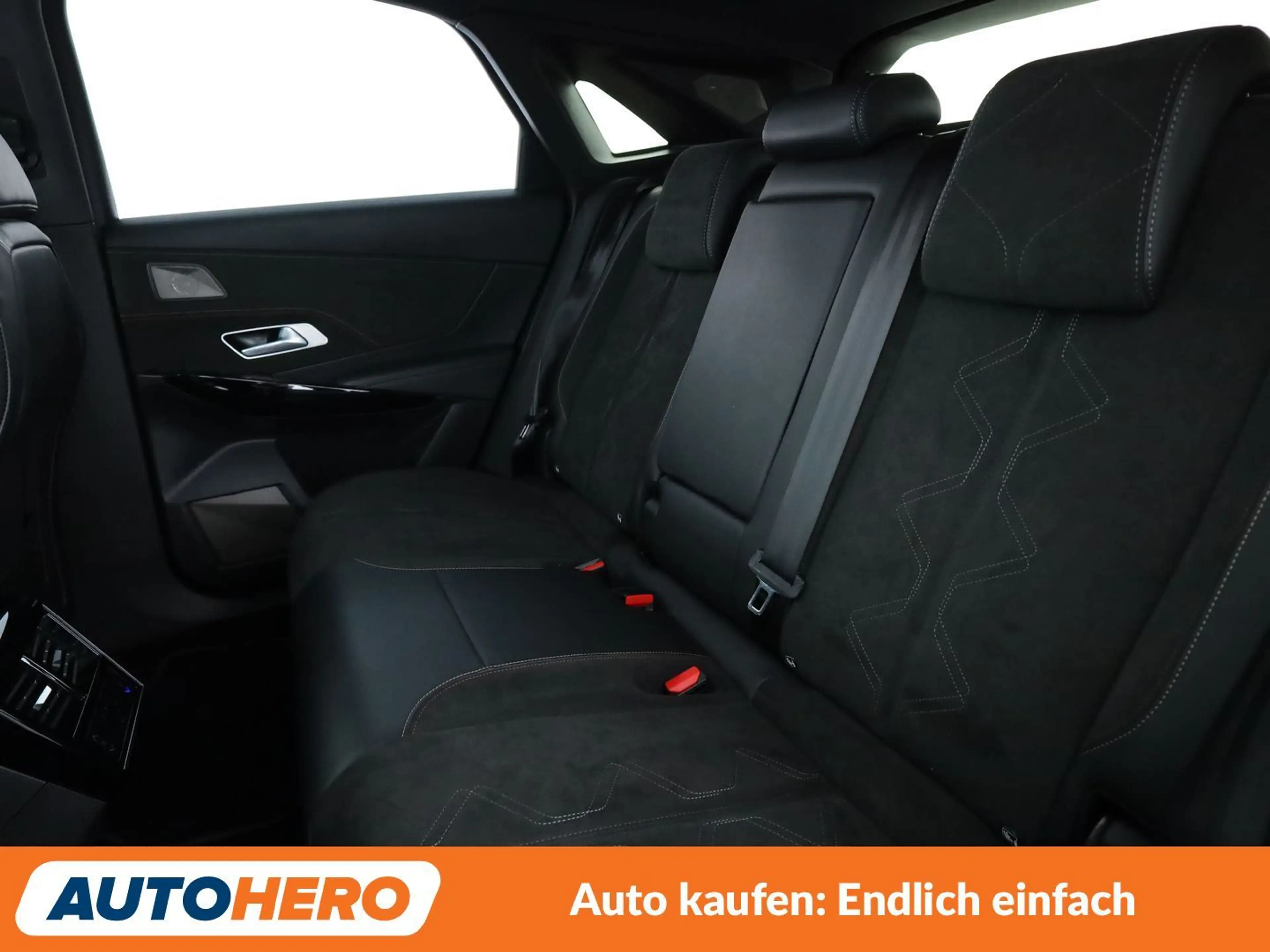DS Automobiles DS 7 1.6 E-Tense Hybrid 4x4 Performance Line+ Aut.*NAVI — photo 14