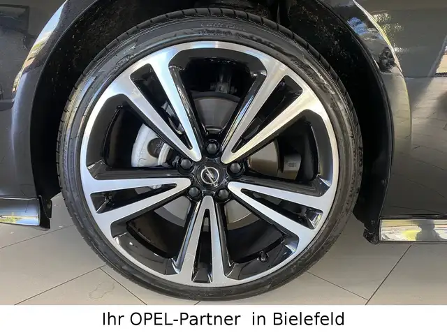 Opel Insignia view 7