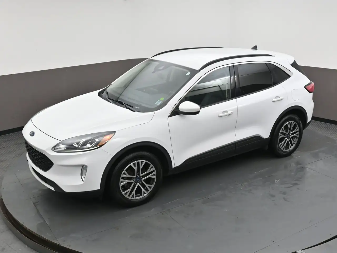 Ford Escape снимка Ford Escape