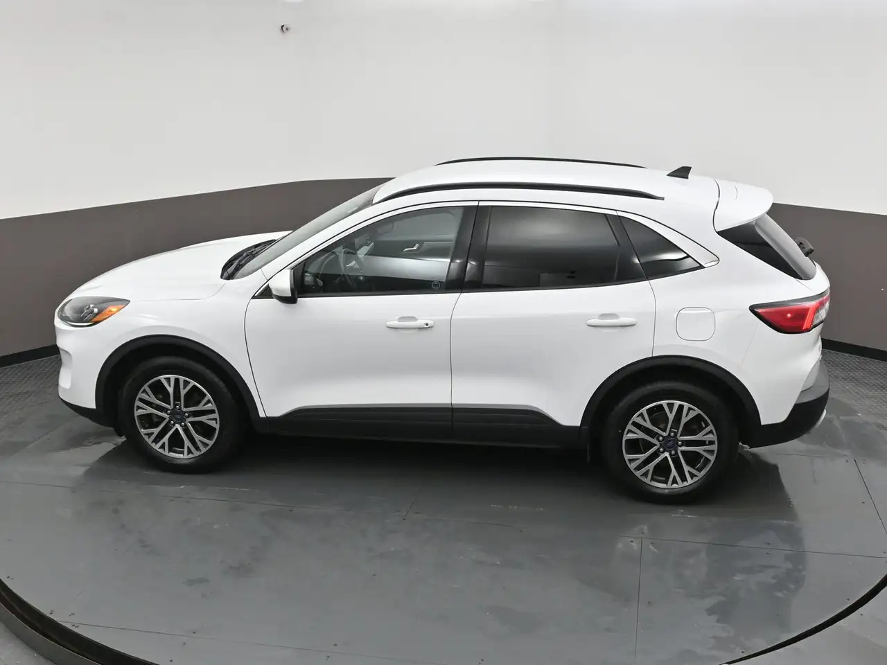 Ford Escape снимка Ford Escape