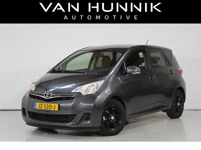 Toyota Verso-S 1.3 VVT-i Aspiration | Automaat | Camera | Trekhaa