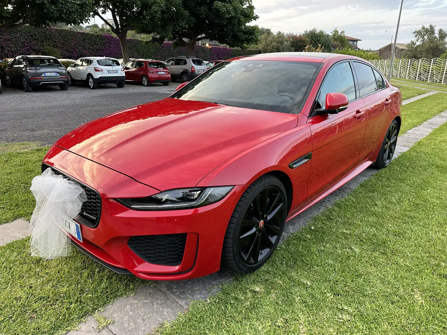 Jaguar XE 2.0d i4 R-Dynamic S awd 180cv auto - 1