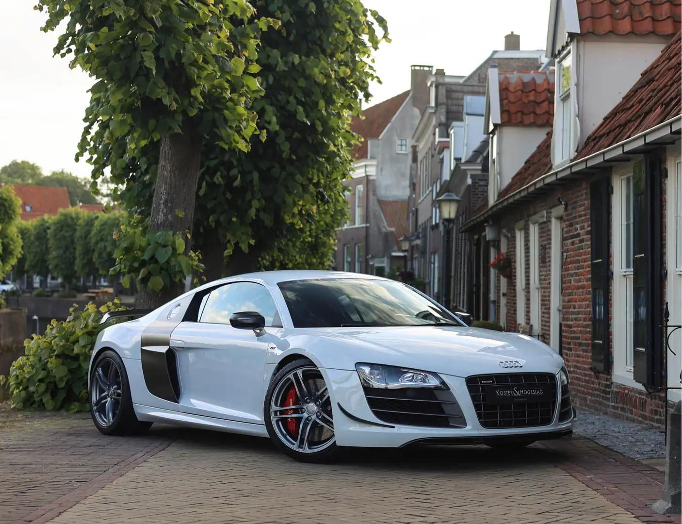 Audi R8 GT 5.2 V10 FSI *268/333*Nieuwstaat!* Gris - 1