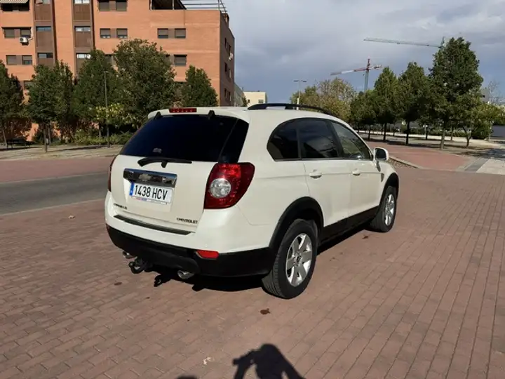 Chevrolet Captiva 2011, foto 3