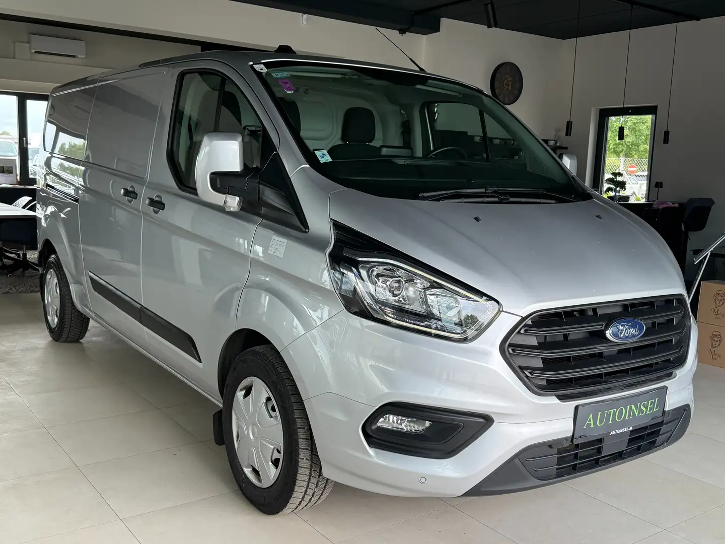 Ford Transit Custom 320 L2 Trend Tempomat, PDC, LED Silber - 2