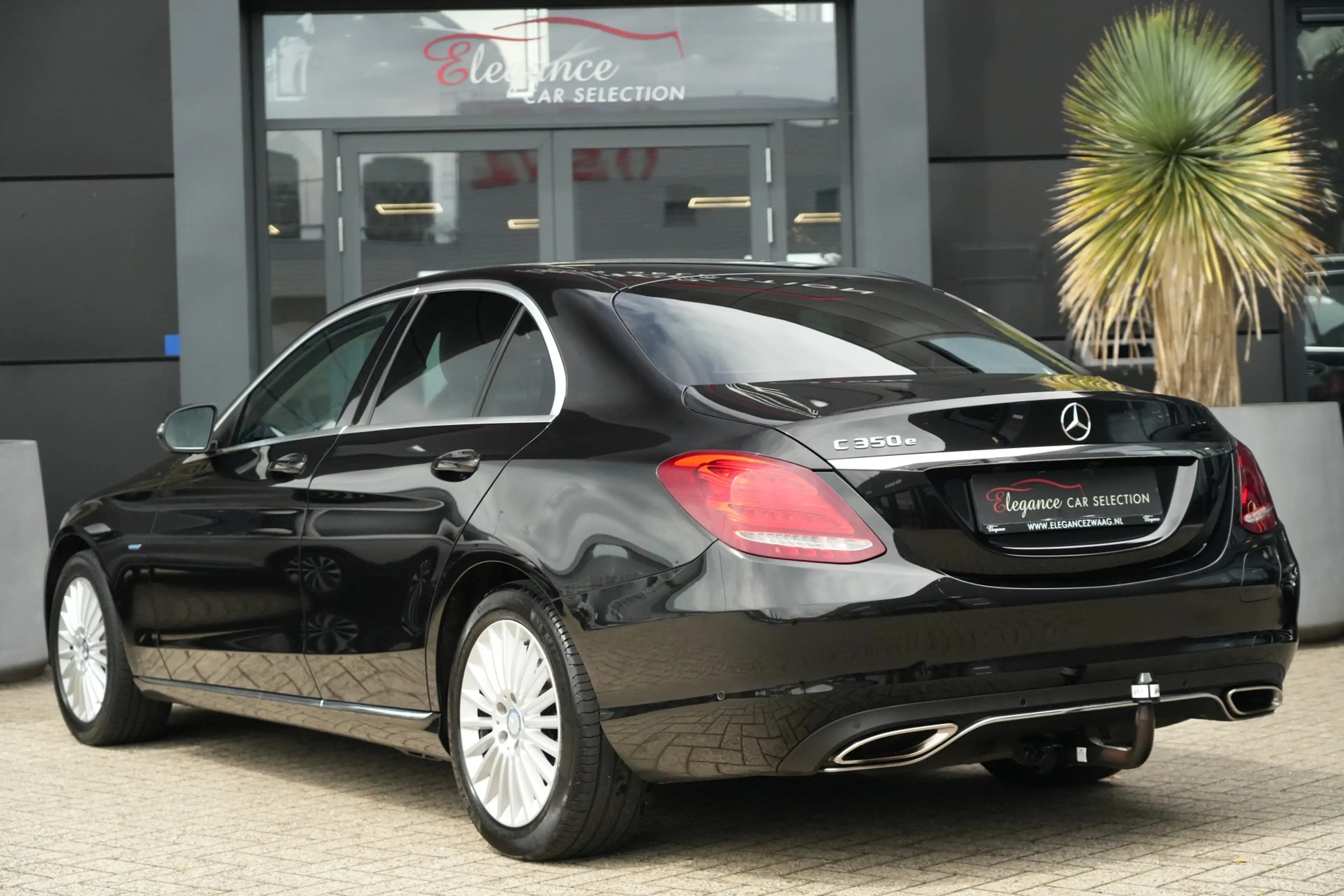 Mercedes-Benz C 350 e Lease Edition 279pk Navigatie/Trekhaak/PDC — photo 7