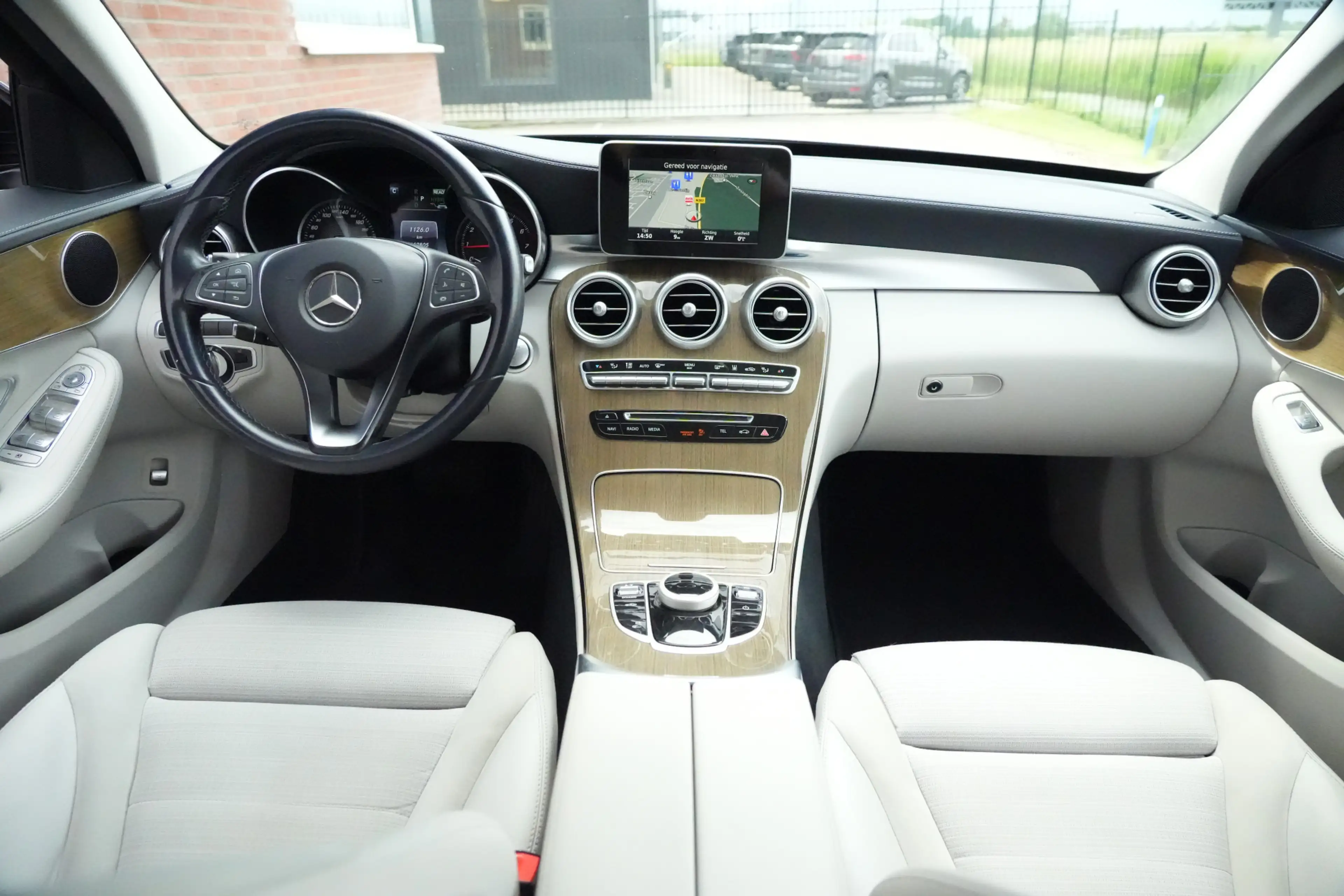 Mercedes-Benz C 350 e Lease Edition 279pk Navigatie/Trekhaak/PDC — photo 3