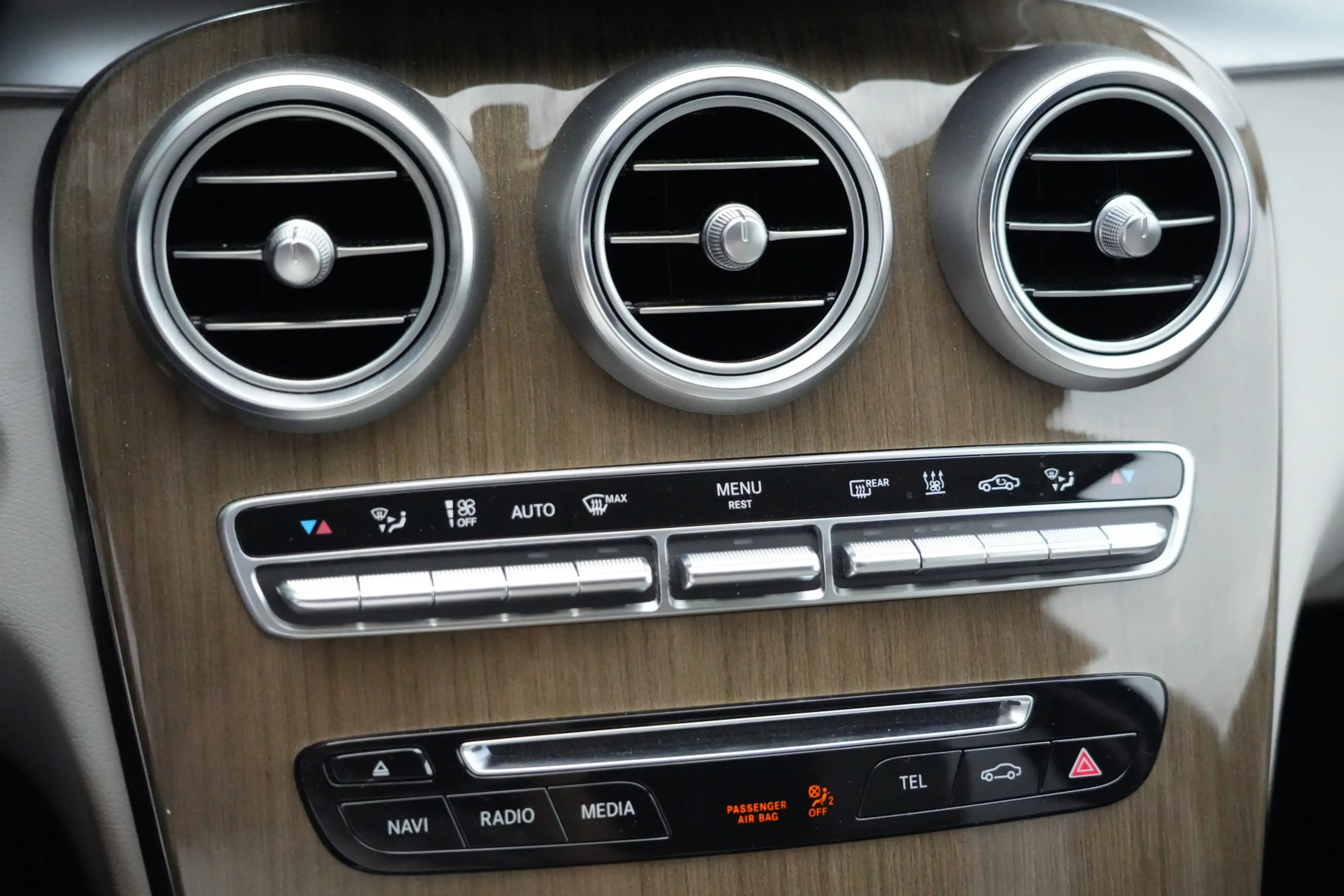 Mercedes-Benz C 350 e Lease Edition 279pk Navigatie/Trekhaak/PDC — photo 13
