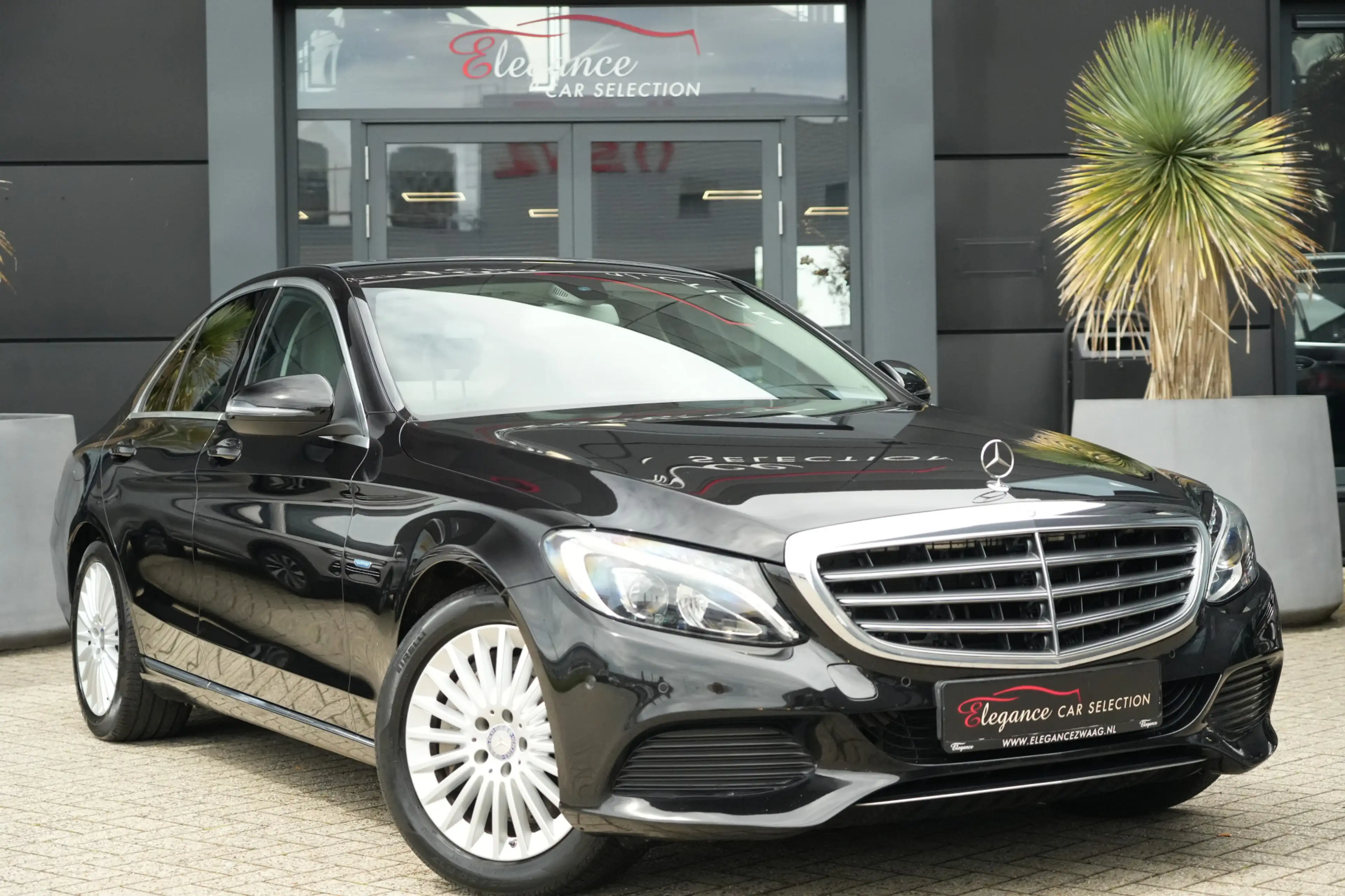 Mercedes-Benz C 350 e Lease Edition 279pk Navigatie/Trekhaak/PDC — photo 8