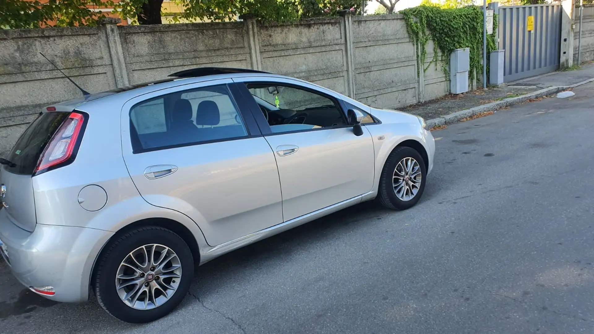 Fiat Punto Evo 5p 1.4 m-air Emotion s&s 105cv - 2