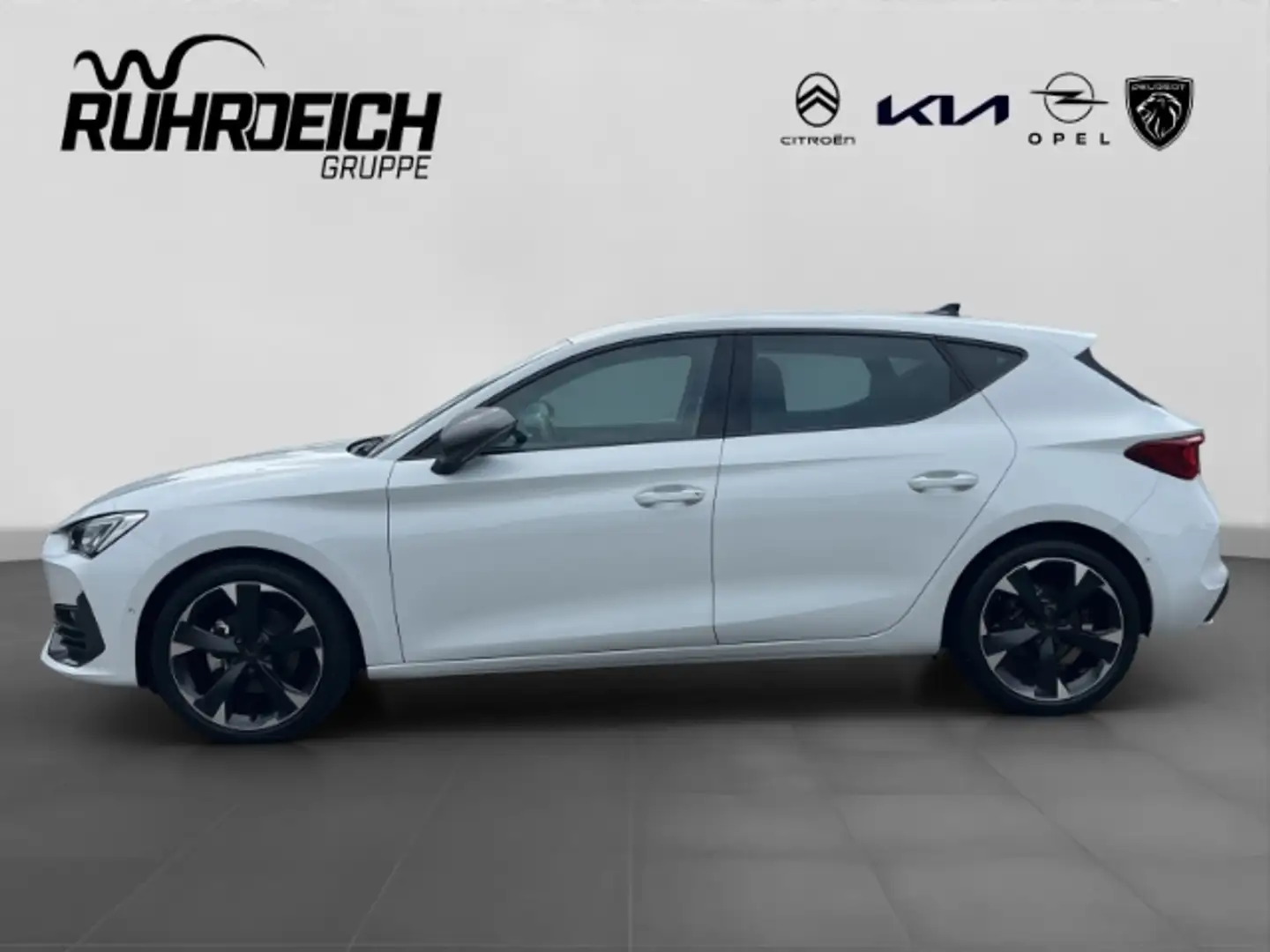 CUPRA Leon 1.5 eTSI AUT+NAVI+CARPLAY+ACC+CAM+PDC v/h+LED+Lenk White - 2