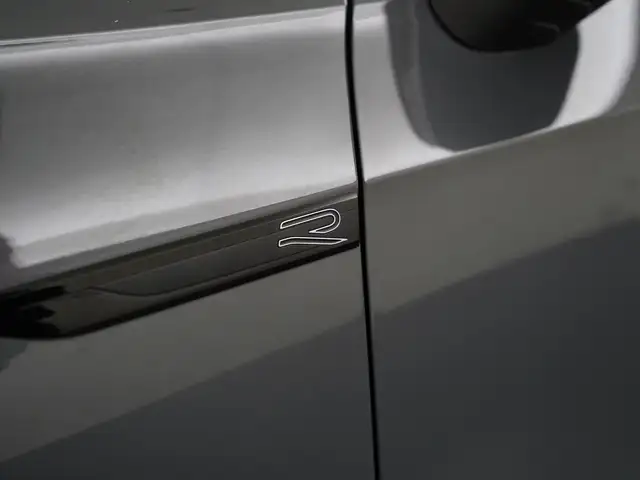 Volkswagen Golf view 26