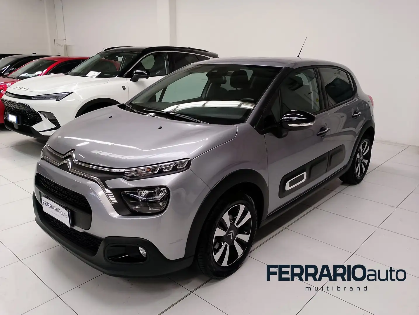 Citroen C3 C3 III 2017 1.2 puretech Max s Grau - 1