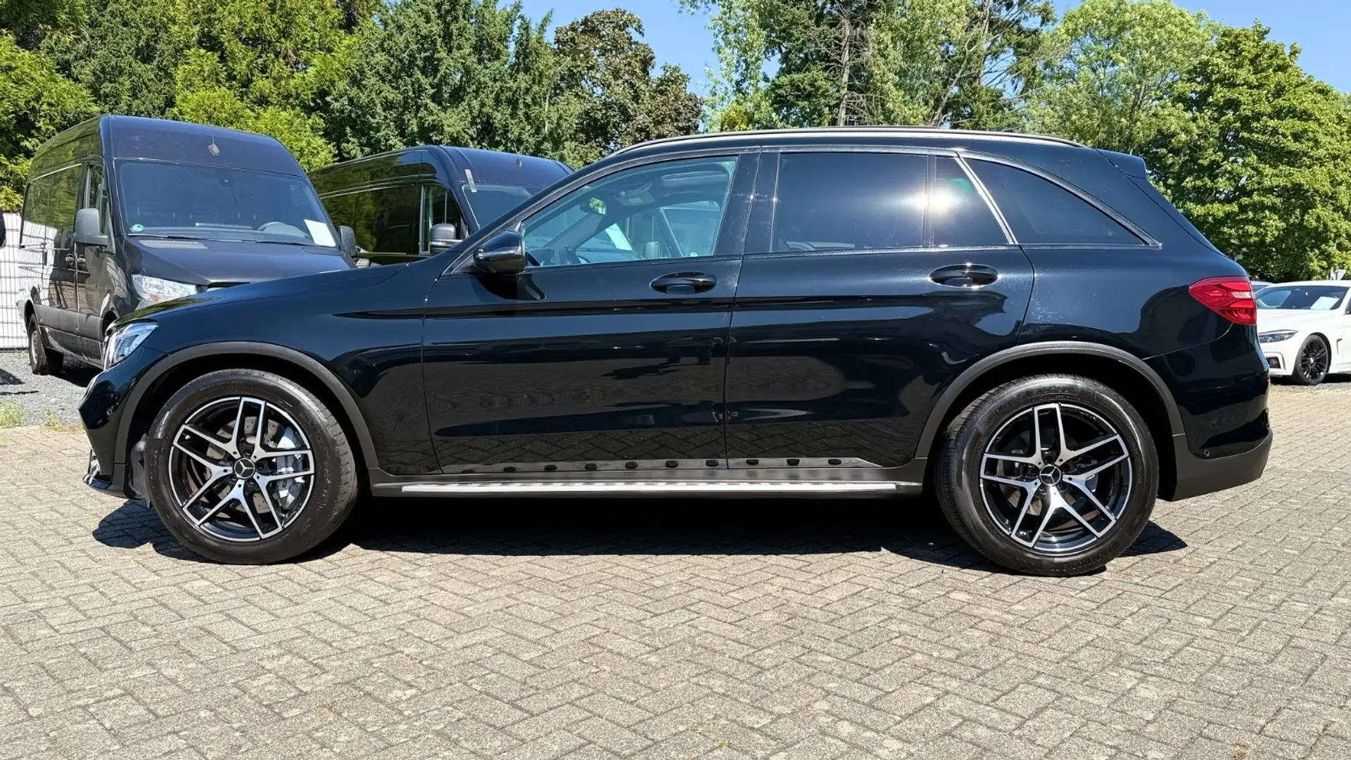 Mercedes-Benz GLC 43 AMG 4Matic PANO NIGHT-P PARK-P 360°CAM Nero - 2