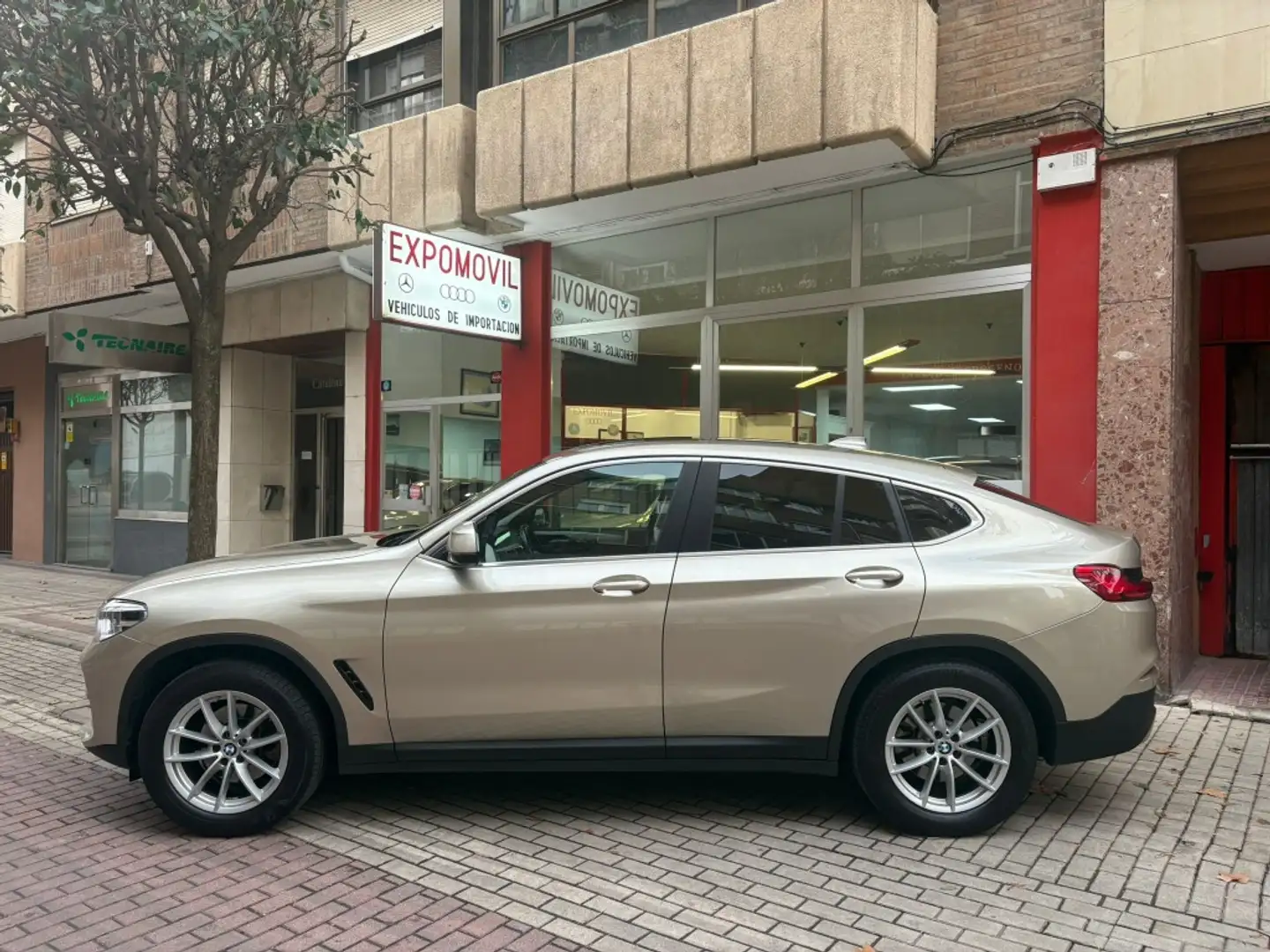 BMW X4 xDrive 20dA Beige - 2