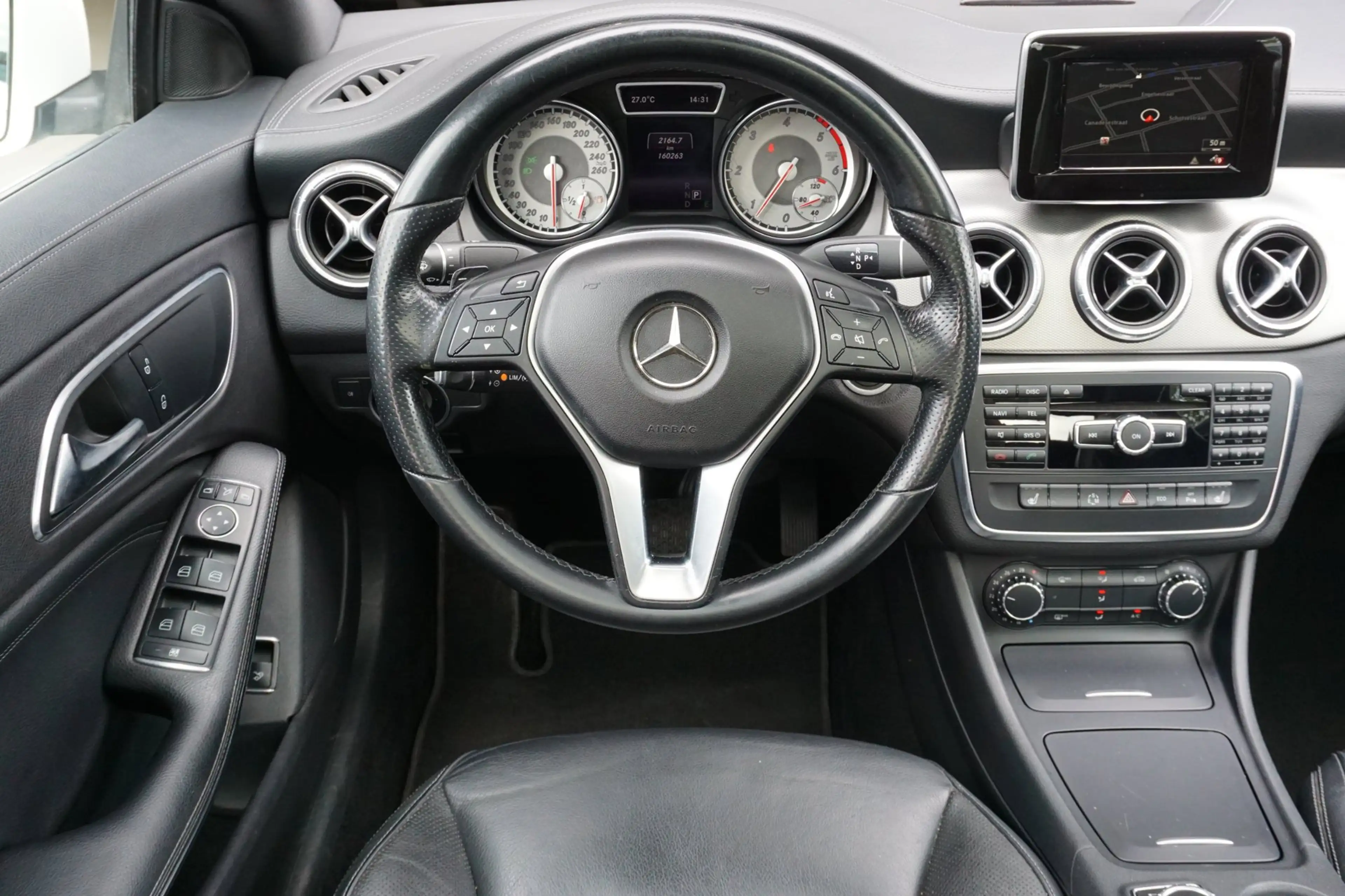 Mercedes-Benz CLA 220 CDI AUT Urban Pano Xen Leer Nav — photo 17