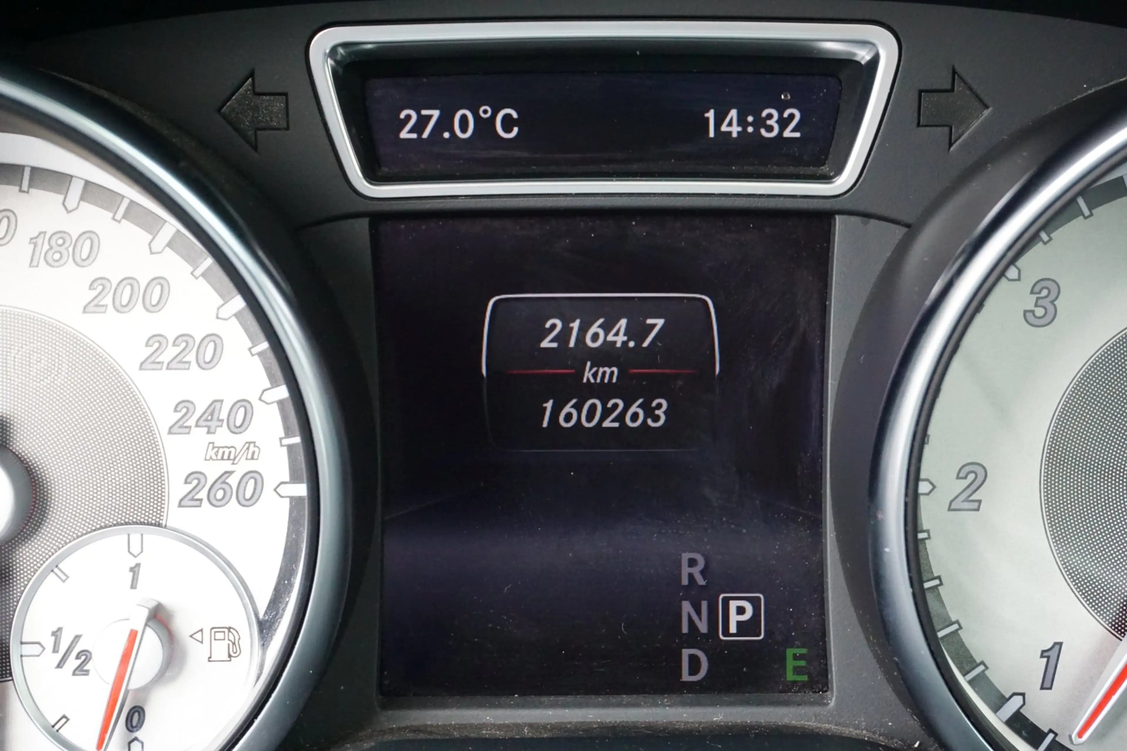 Mercedes-Benz CLA 220 CDI AUT Urban Pano Xen Leer Nav — photo 22