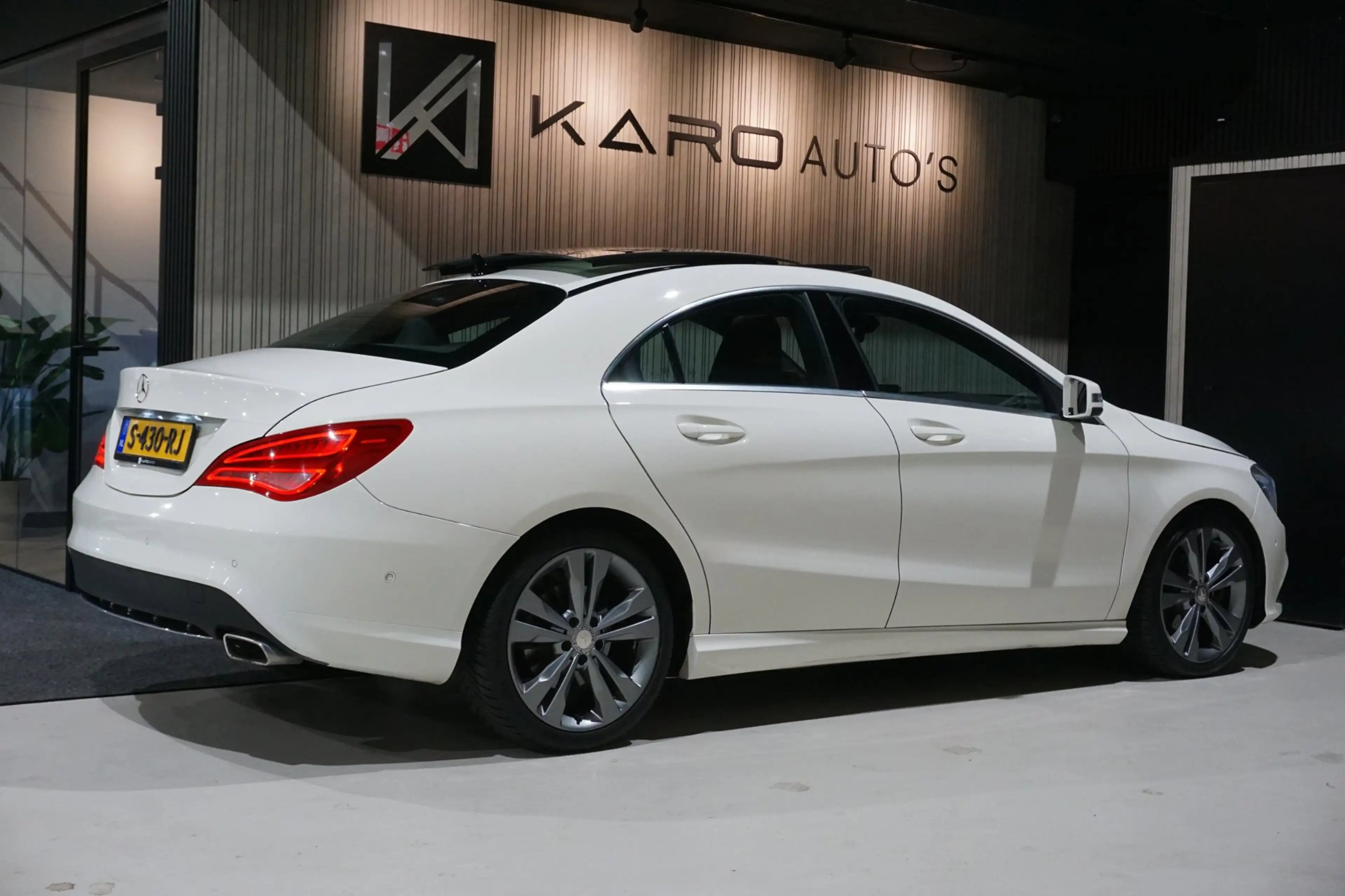 Mercedes-Benz CLA 220 CDI AUT Urban Pano Xen Leer Nav — photo 6