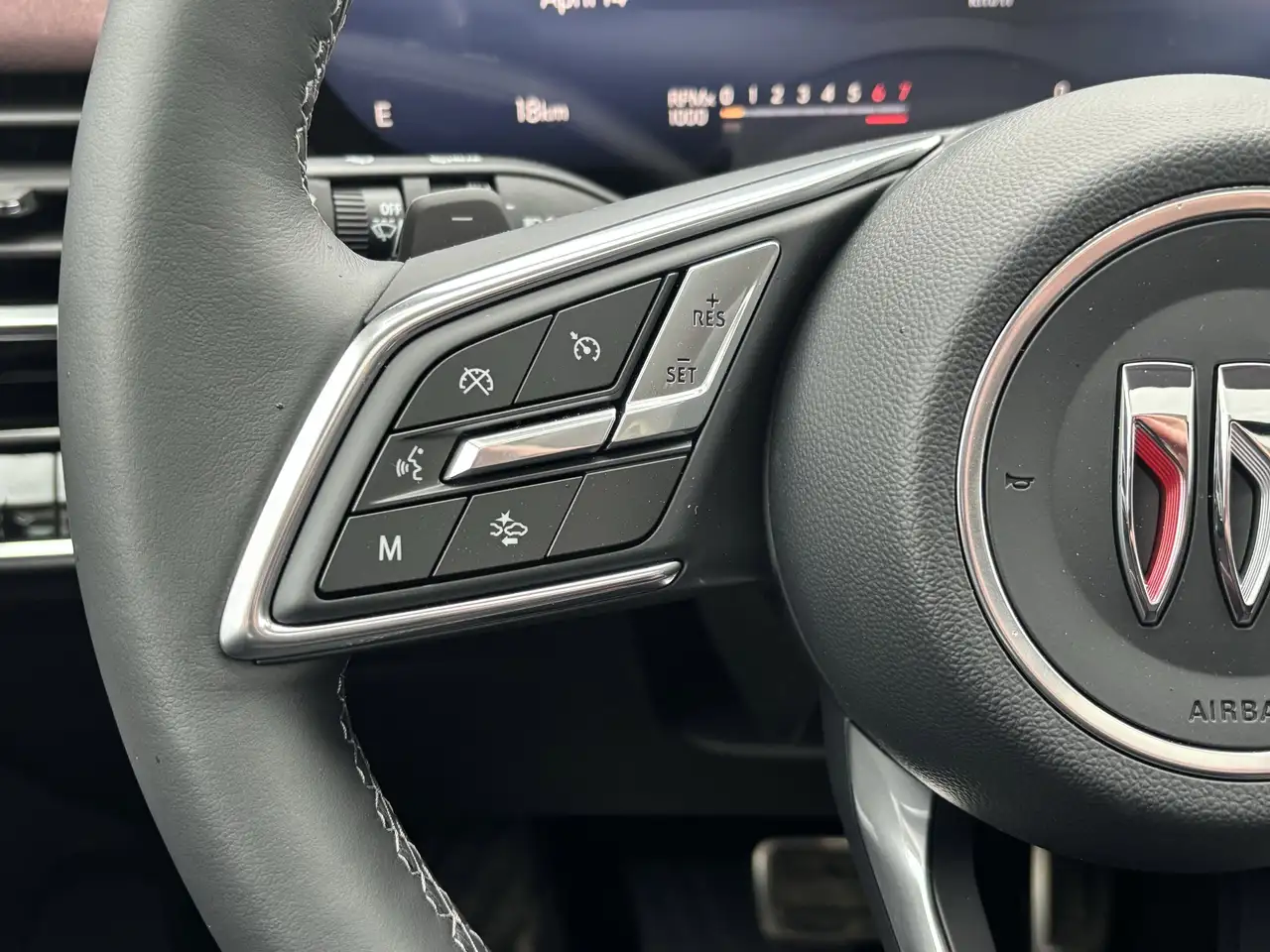 Buick Envision снимка Buick Envision